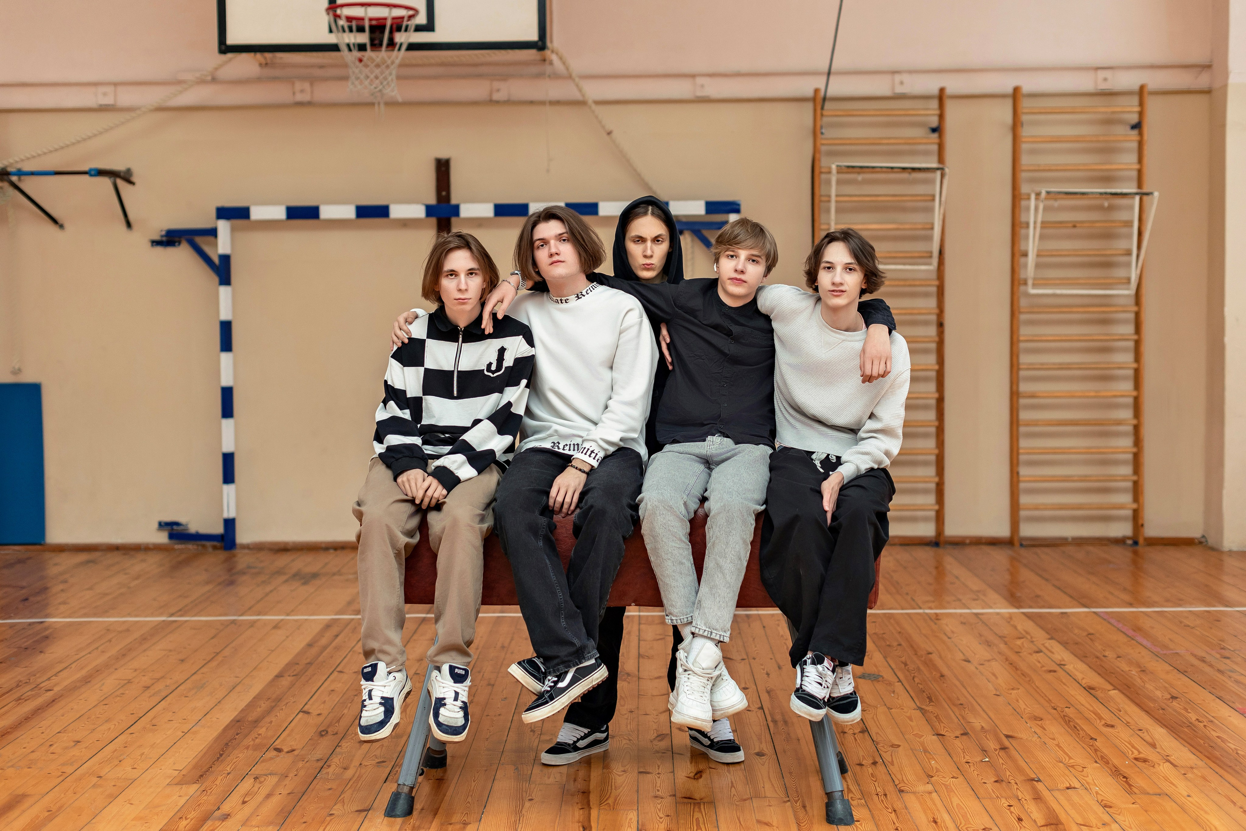 Галерея съемок в школе. Фотограф и видеограф Москва. Свадебный фотограф, видеограф. Выпускные альбомы. Оживающие альбомы