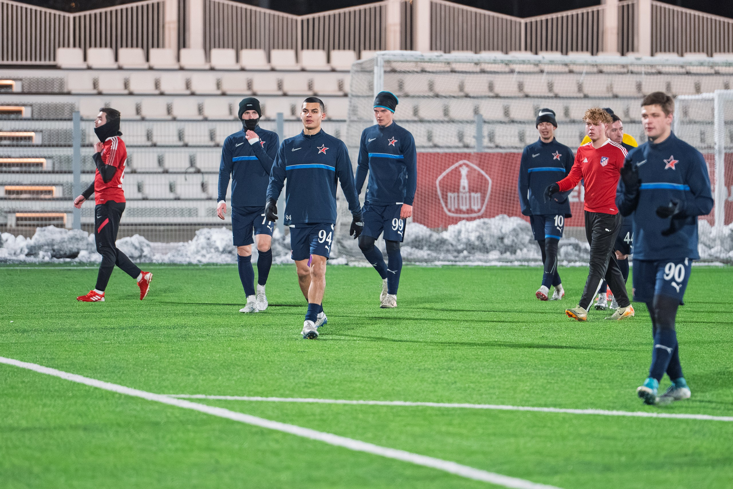 Атлетико — Цервена Звезда — Чемпионат ЛФЛ ЮВАО. Спортивная фотосъемка в Москве и Московской области — Спорт в Москве