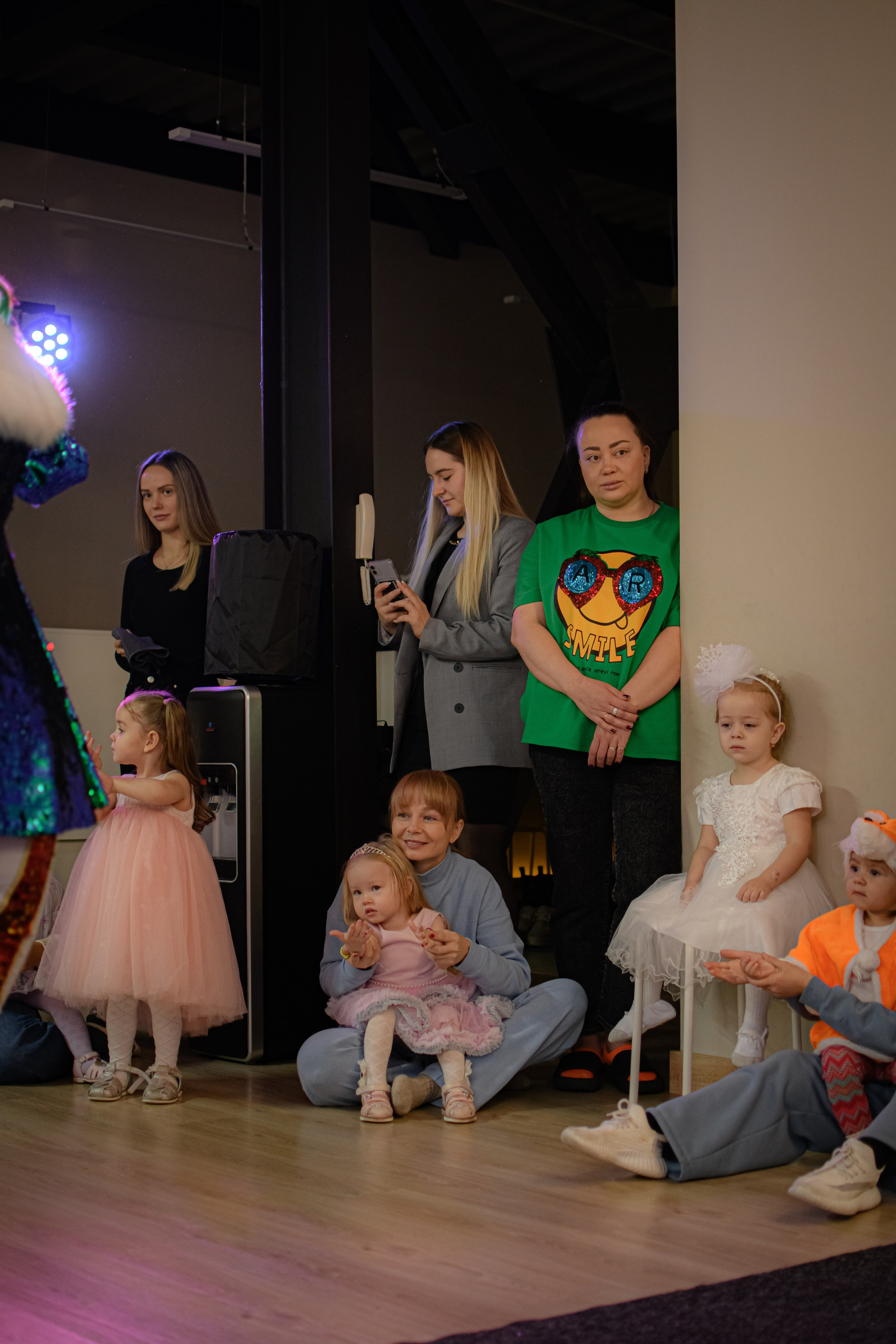 HAPPY NEW YEAR. Photokarish