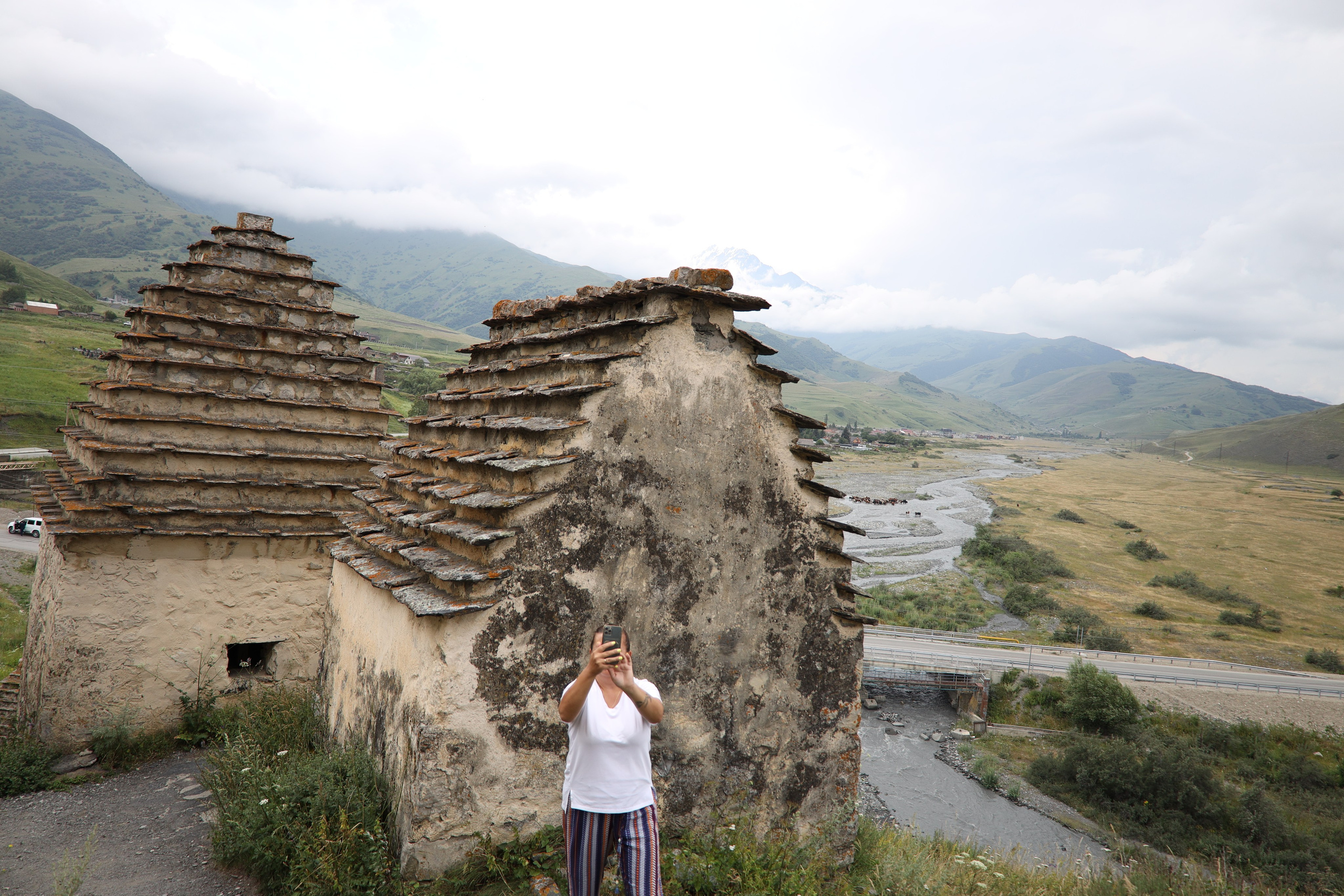 Северная Осетия июль 2025 год. Кармадон, Даргивз и Цей. Семейный детский фотограф Краснодарский край Оксана Колос