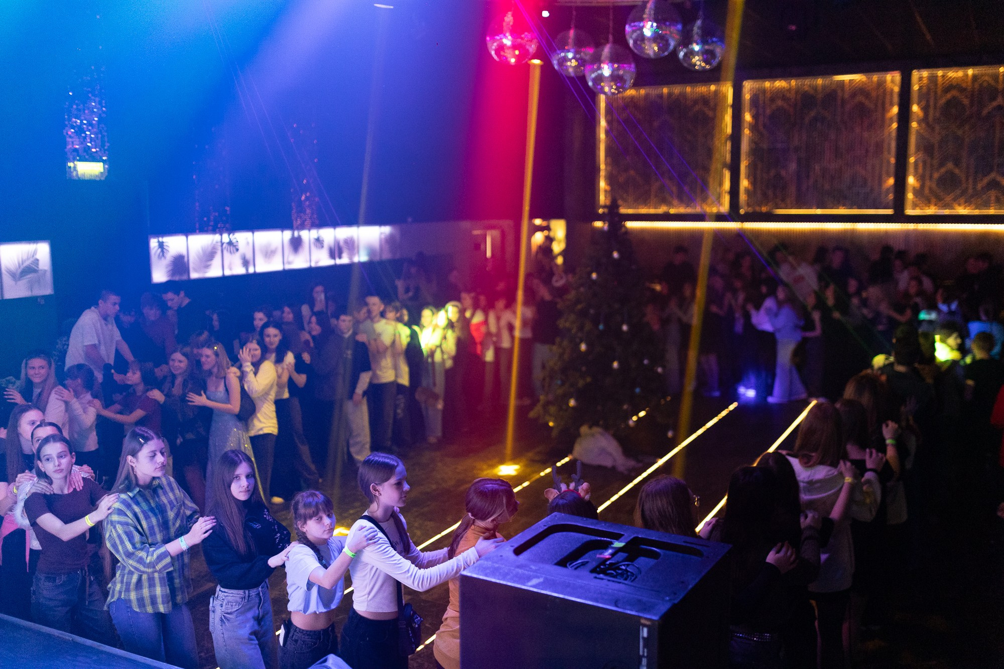 School Party. Andrey Pospelove. Фотограф в Саратове