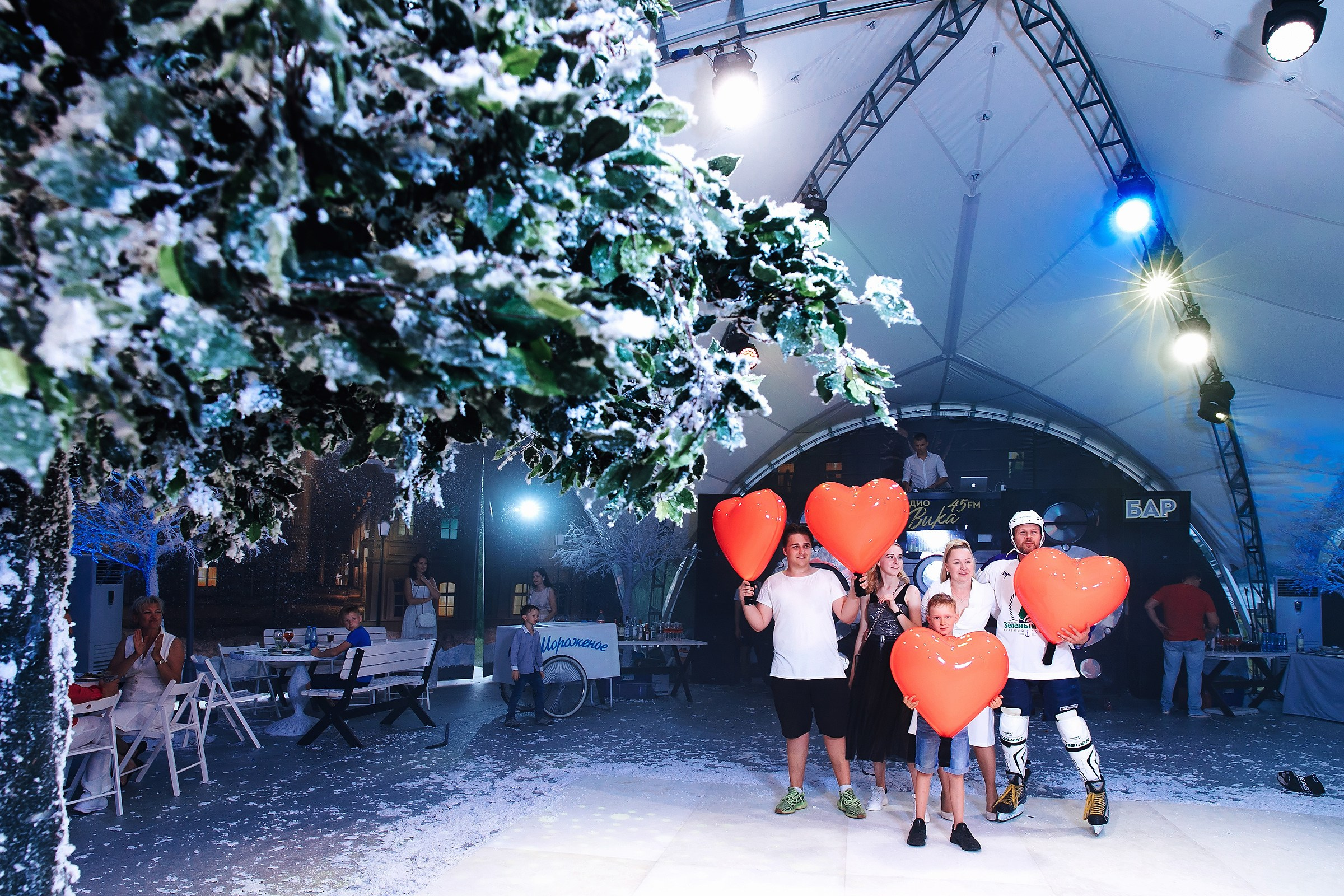 Назад в 90-е. Любовь Чуляева — свадебный фотограф в Москве и Европе