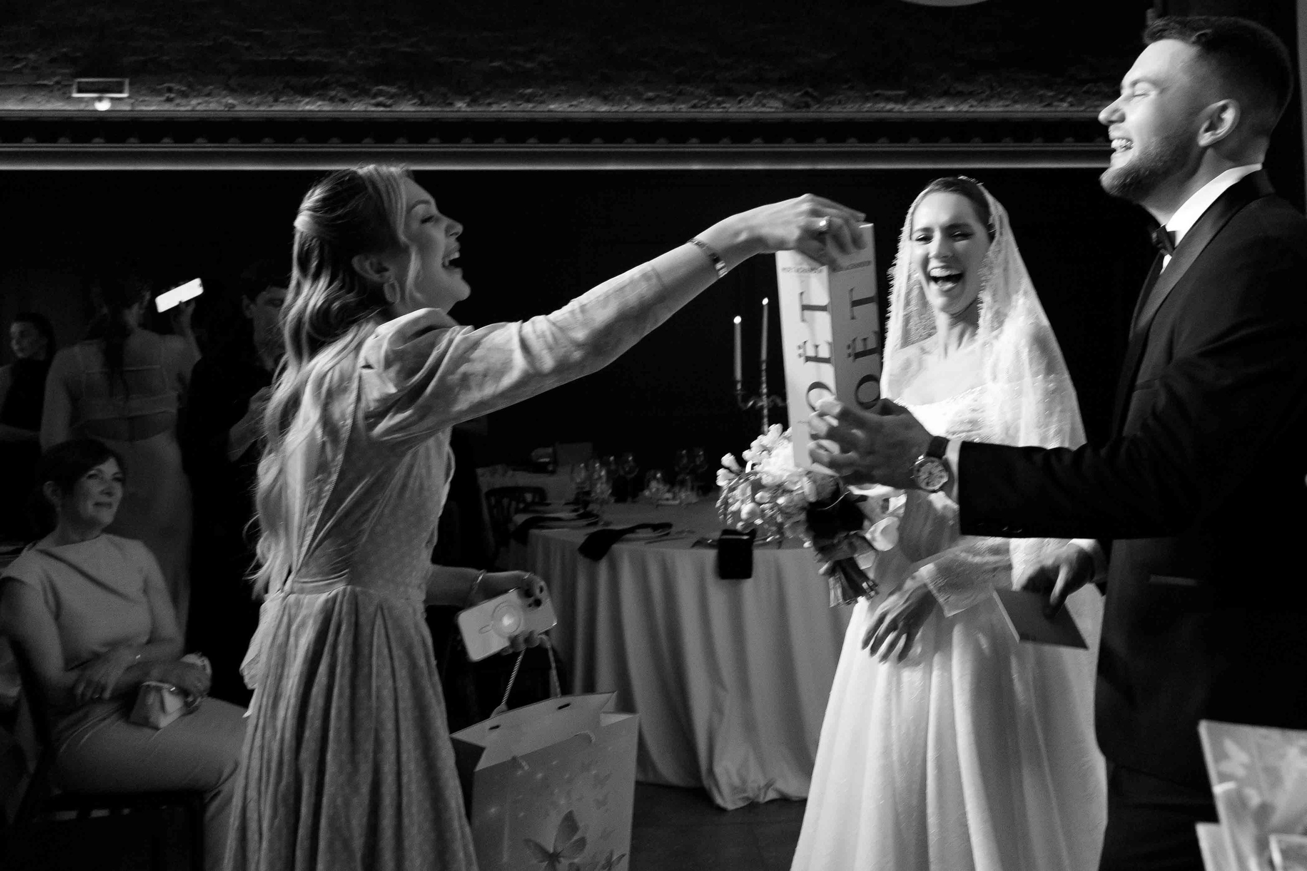 Принц и принцесса. Свадебный фотограф Марьям Сайфулина г. Красноярск