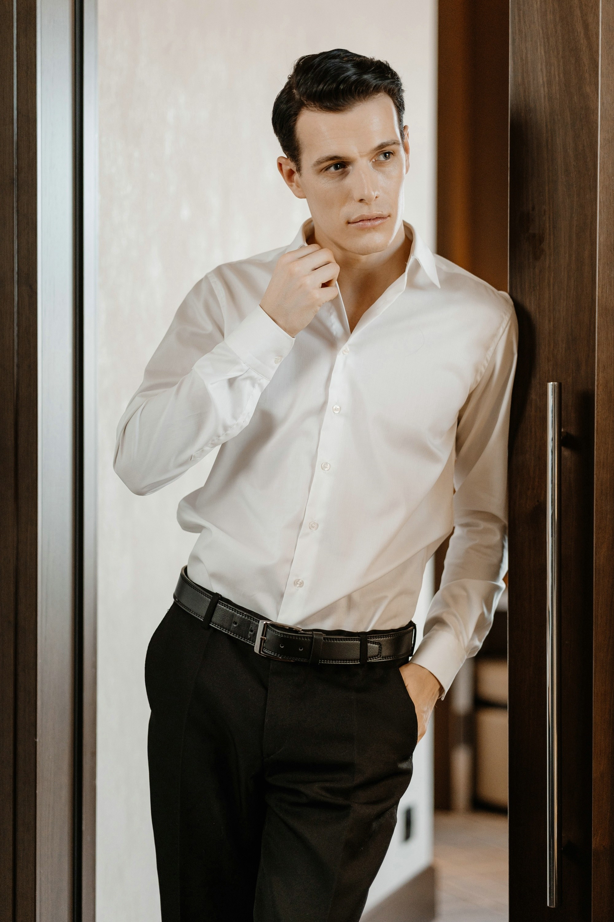 Фотосессия свадьбы на лестнице в Hyatt Regency Moscow Petrovsky Park. Свадебный и семейный фотограф в Москве Светлана Зоткина