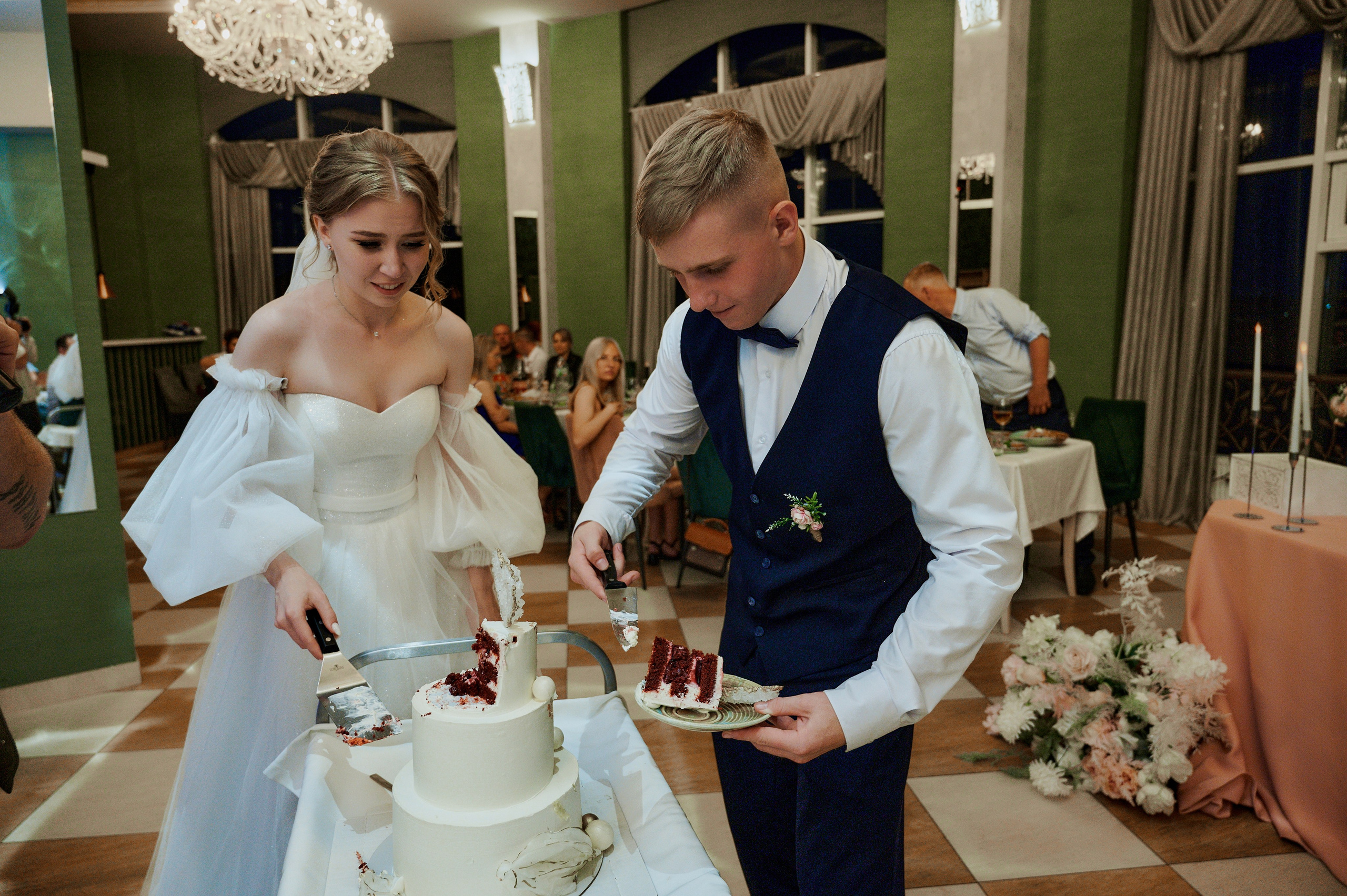 Олег и Лиза. Фото-видеосъемка свадеб Venson Films