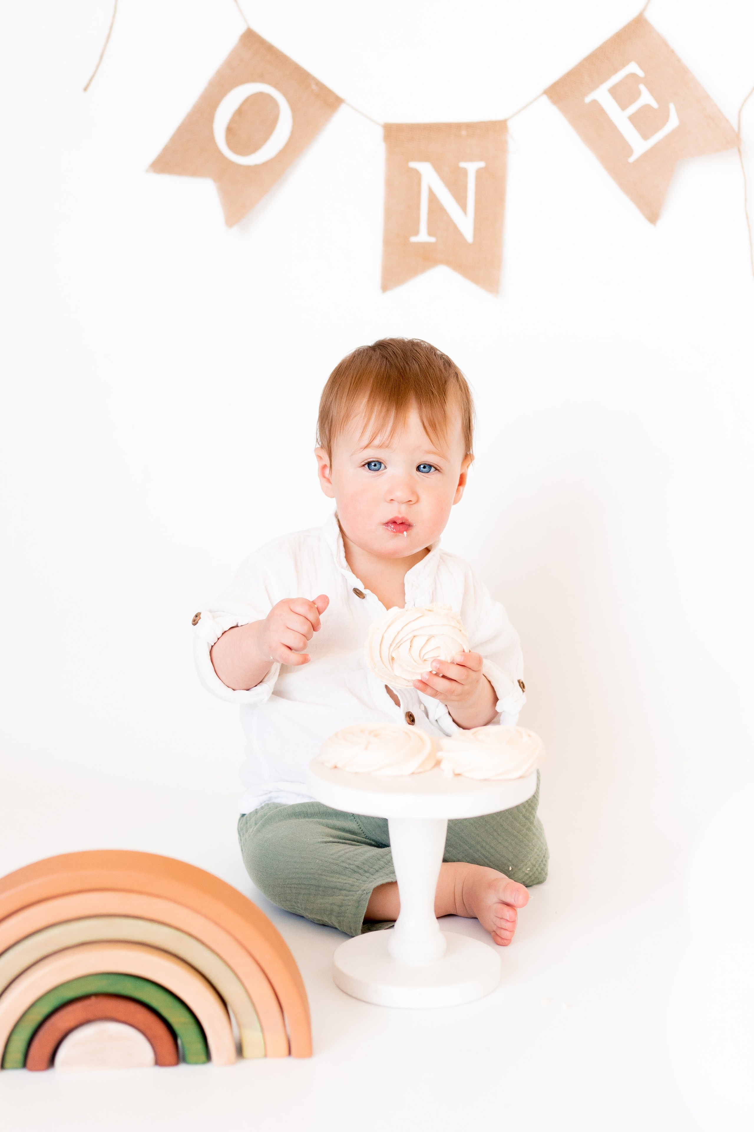 Крушение торта, Smash cake. Детская, семейная фотостудия в Санкт-Петербурге