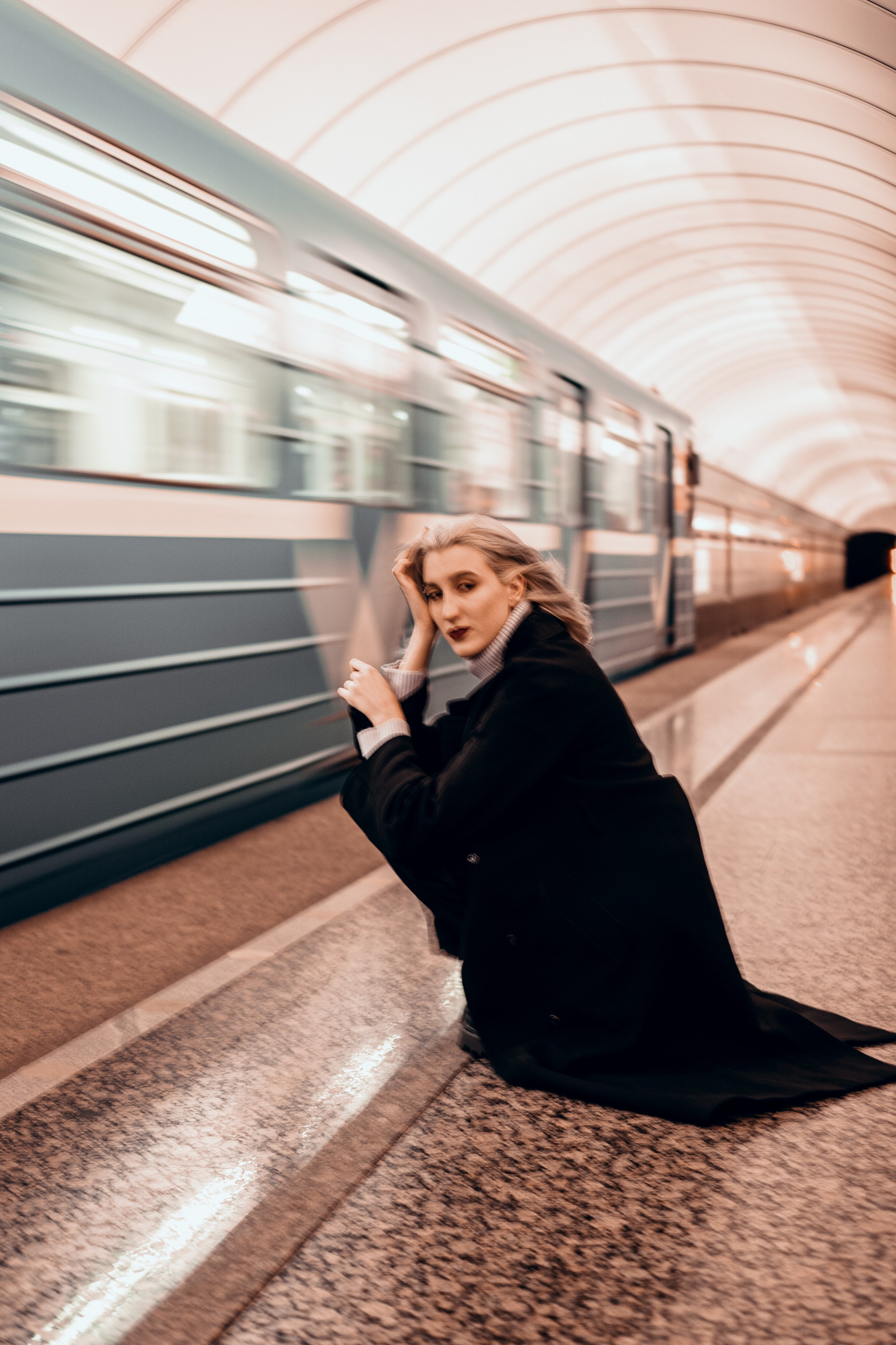 Анастасия в Метро. Профессиональный фотограф, Санкт-Петербург — Виктория Богомолова