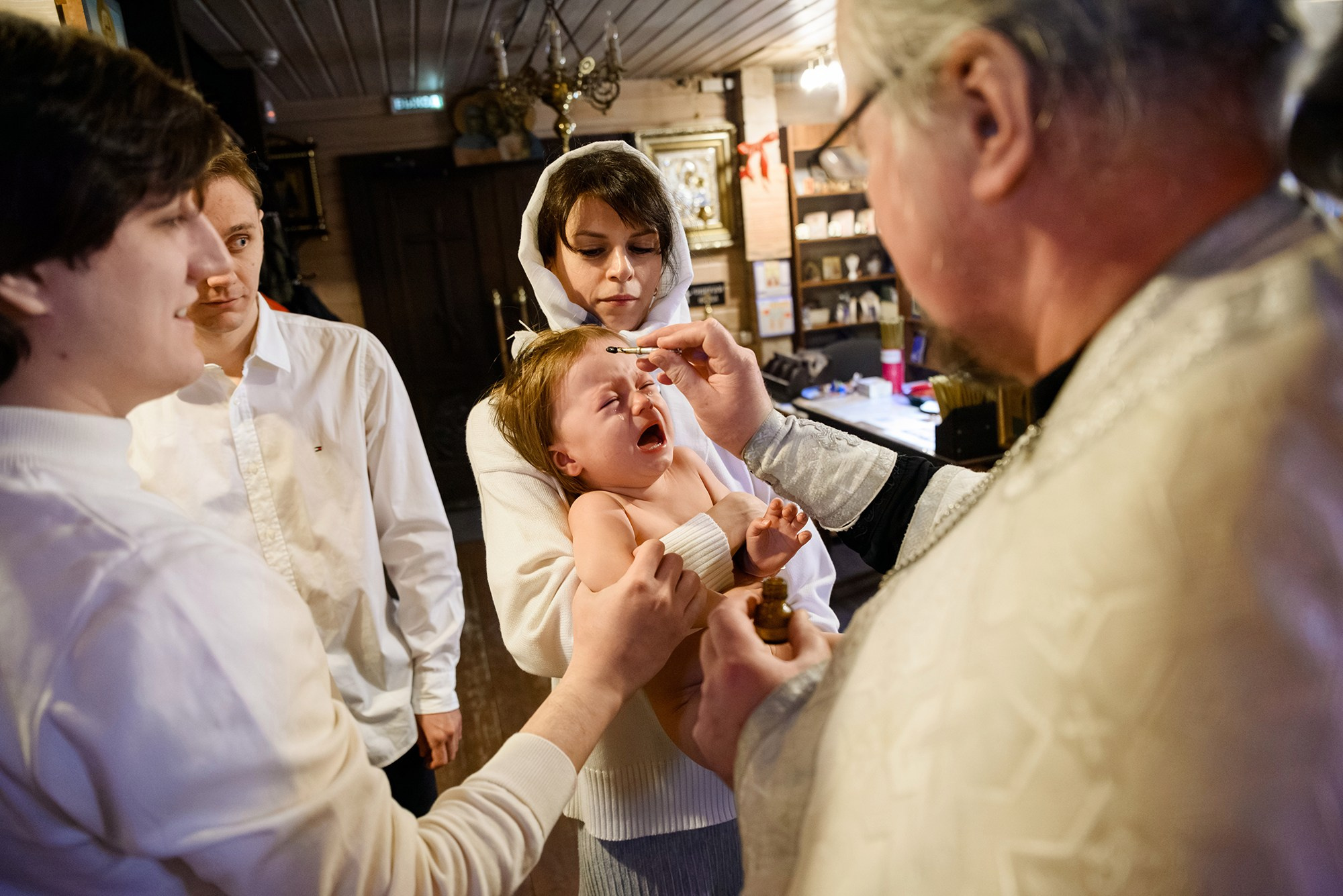 Крещение в Храме имени святых благоверных князей Бориса и Глеба. Константин Солодянкин — свадебный и репортажный фотограф в Екатеринбурге и Верхней Пышме