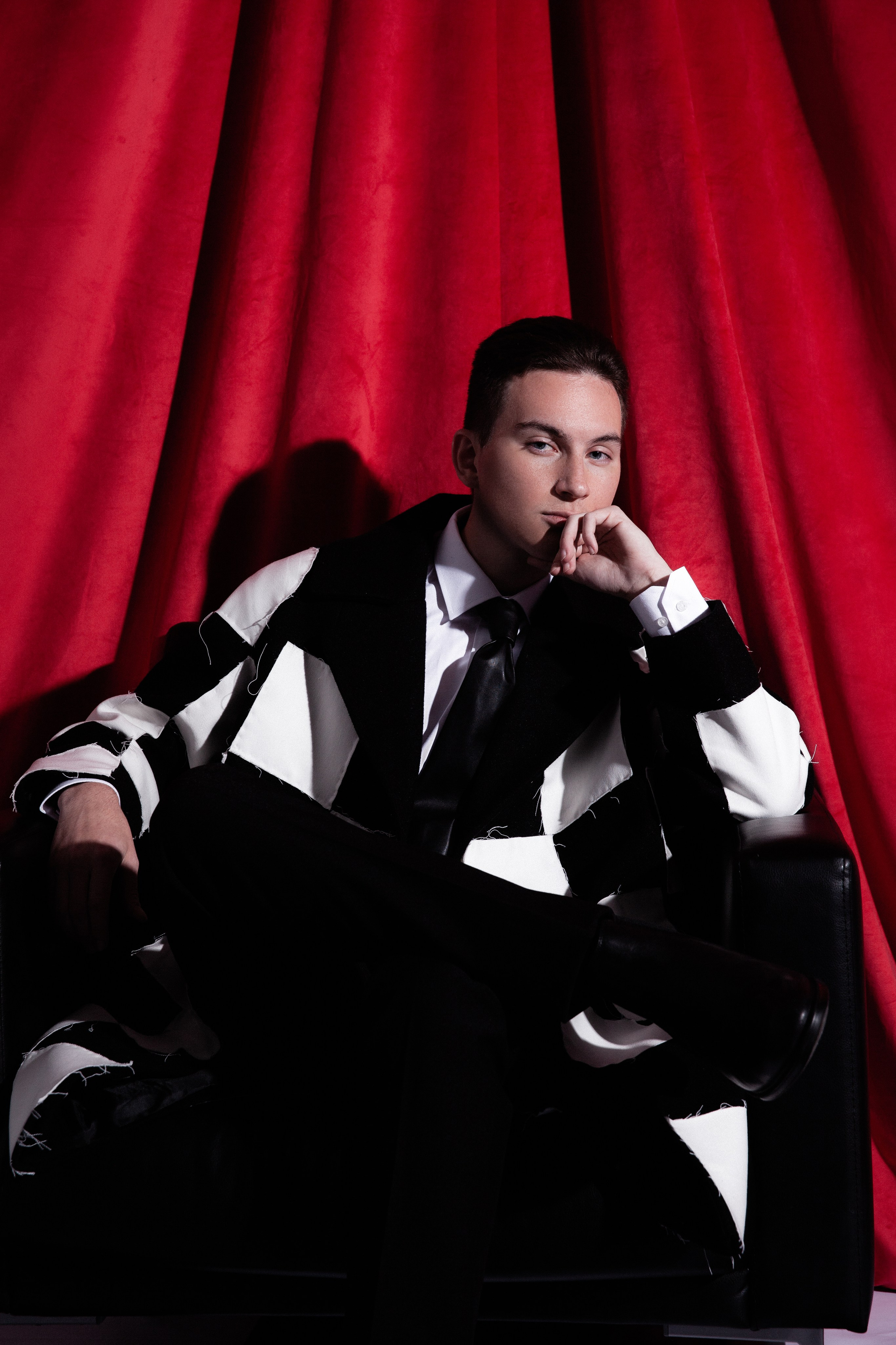 Egor Kleshnin. Photographer. Producer. Retoucher