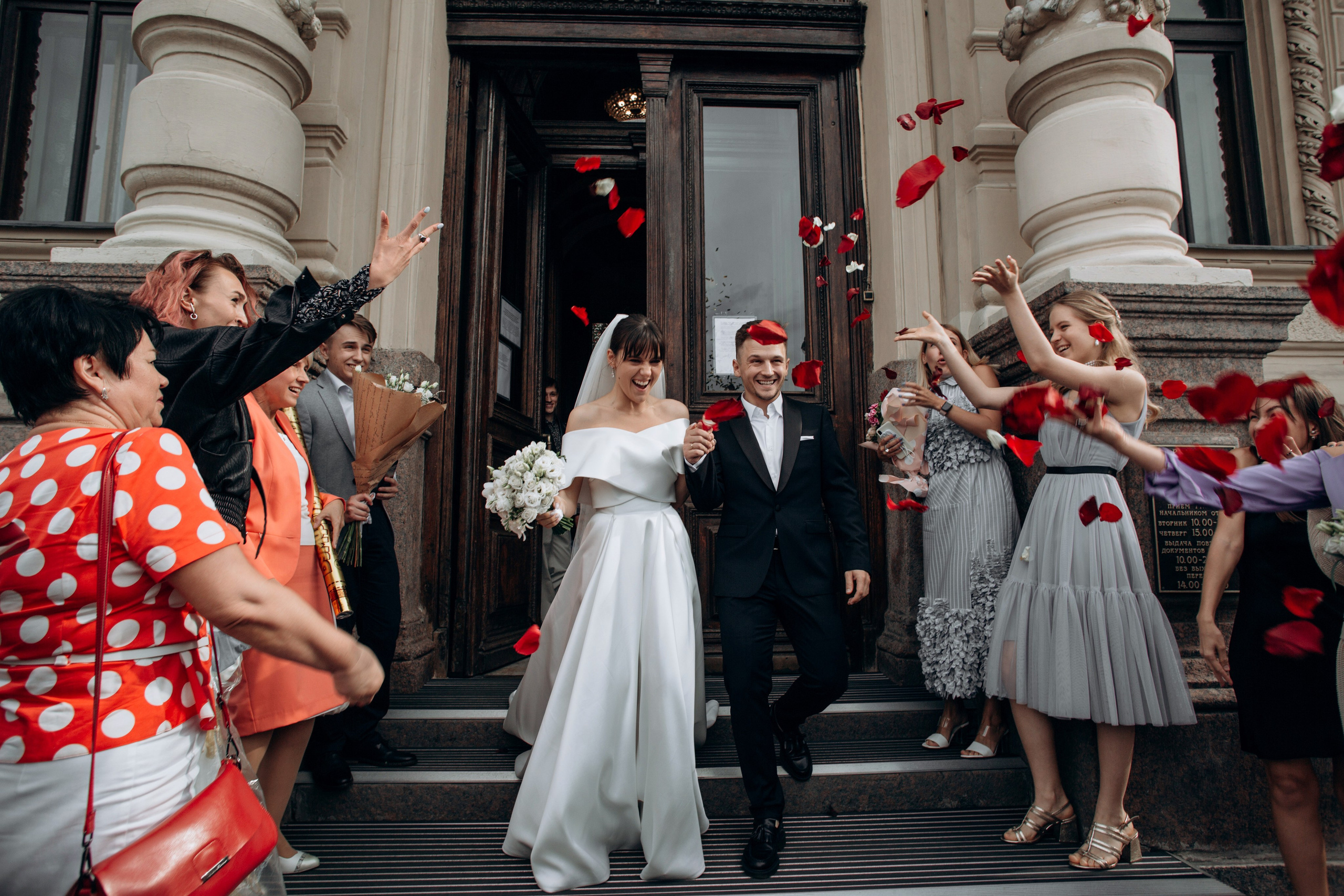 Свадьба на катере. Свадебный фотограф в Санкт-Петербурге Вика Стукачева