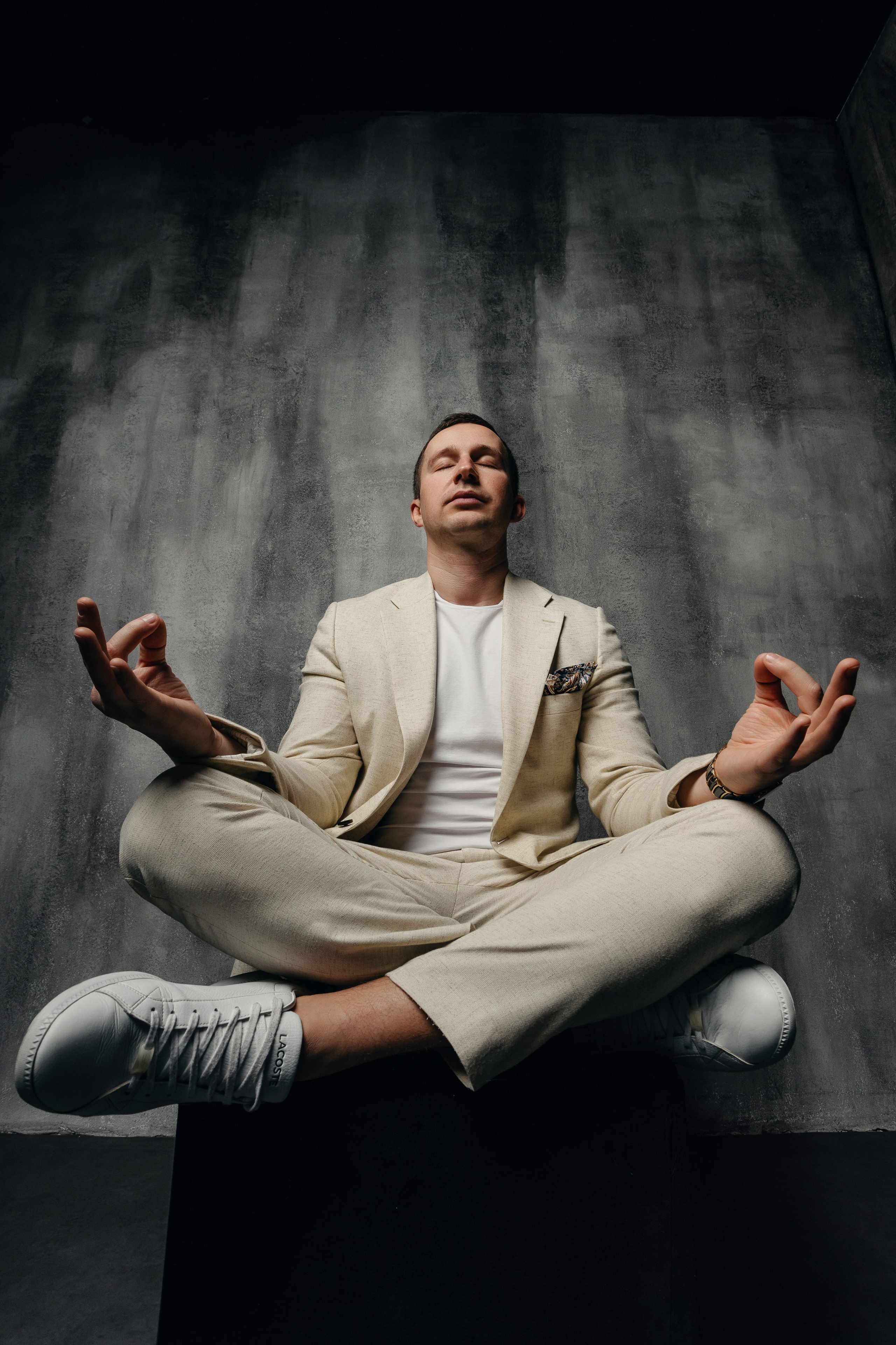 Портретная контент съёмка. Свадебный, семейный, интерьерный фотограф в Краснодаре Денис Голощапов