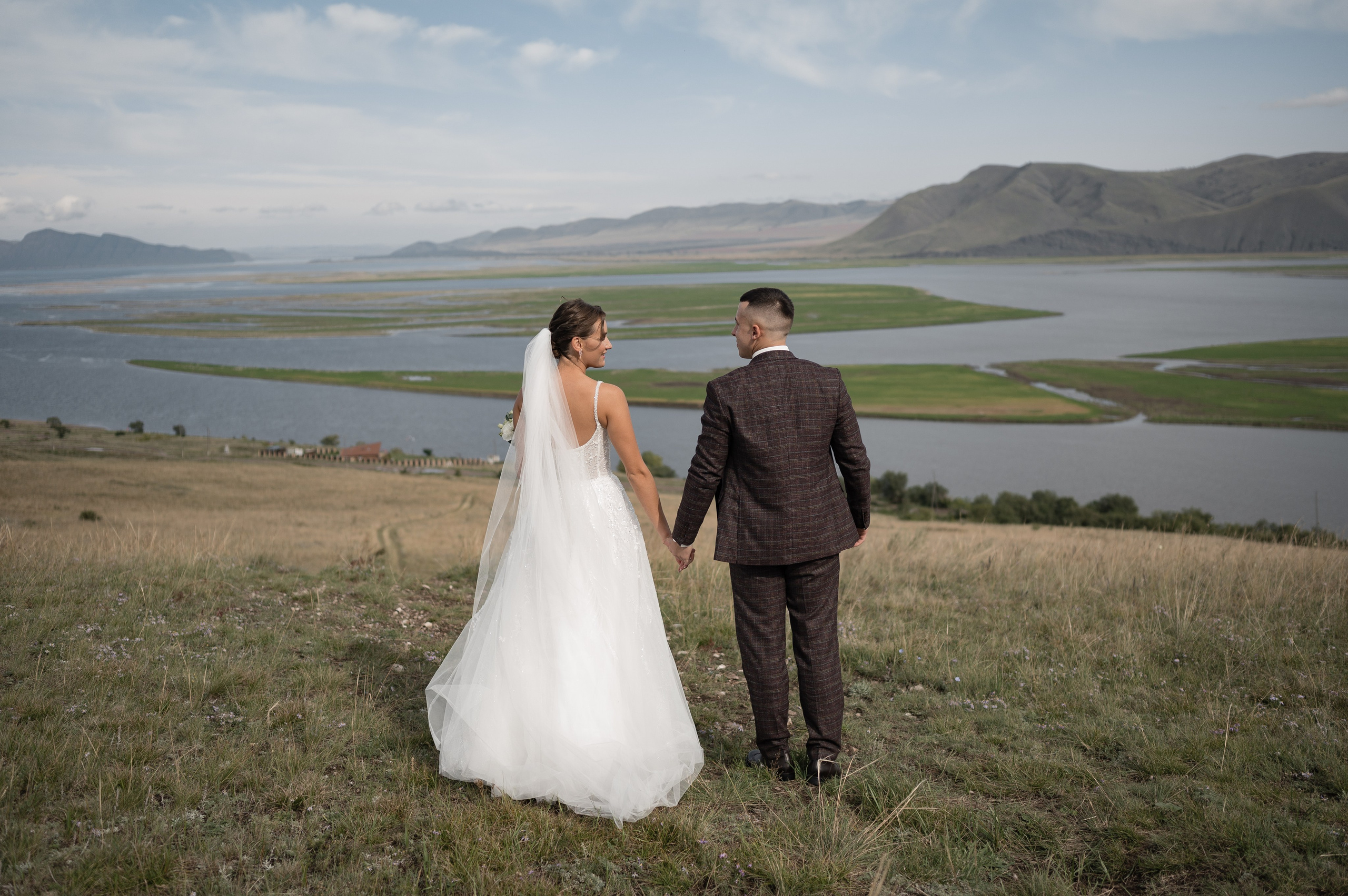 Максим и Анастасия. Свадебный и Семейный фотограф в Абакане, Красноярске