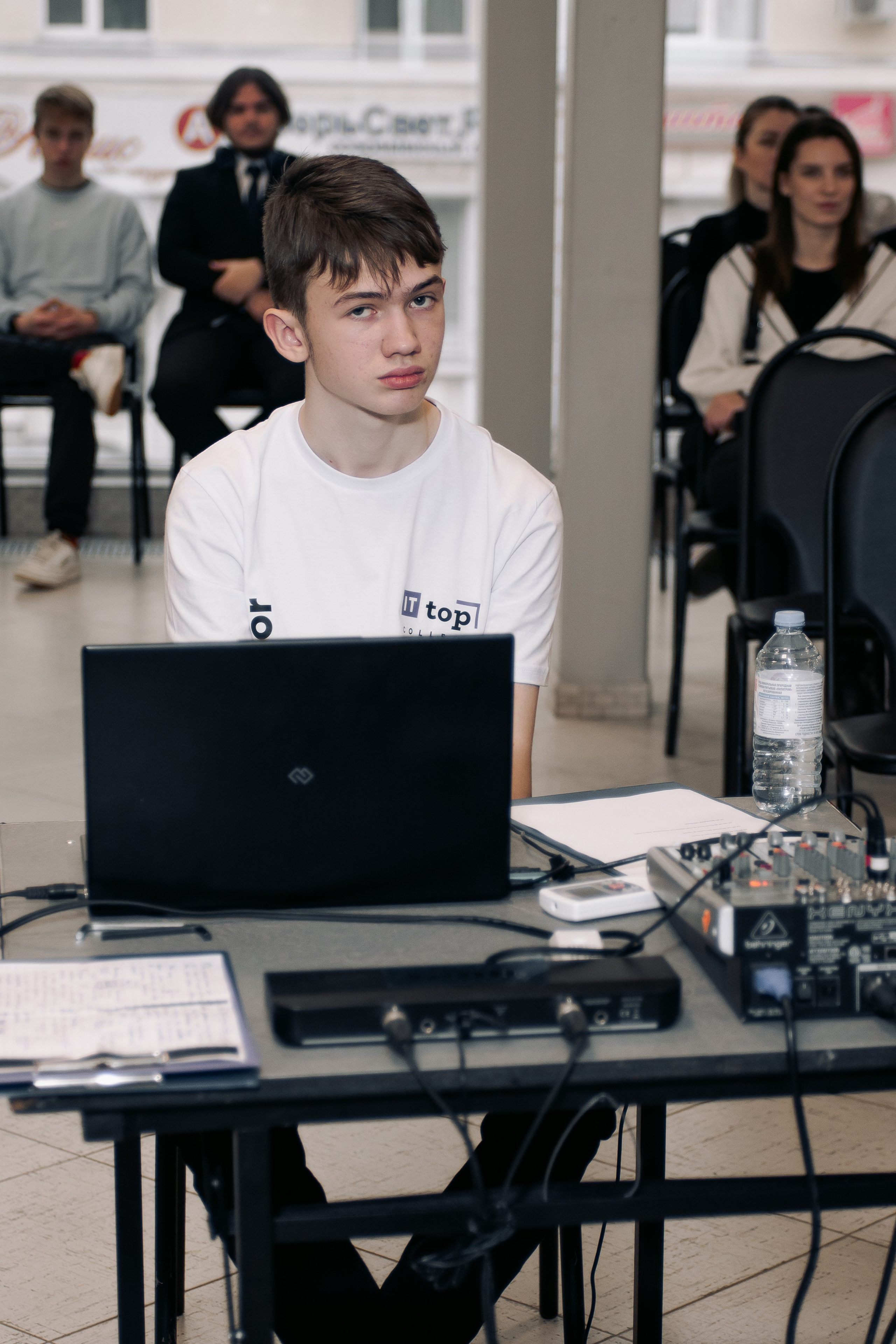 It-конференция компьютерной академии Топ. Фотограф в Твери Дементьева Анастасия