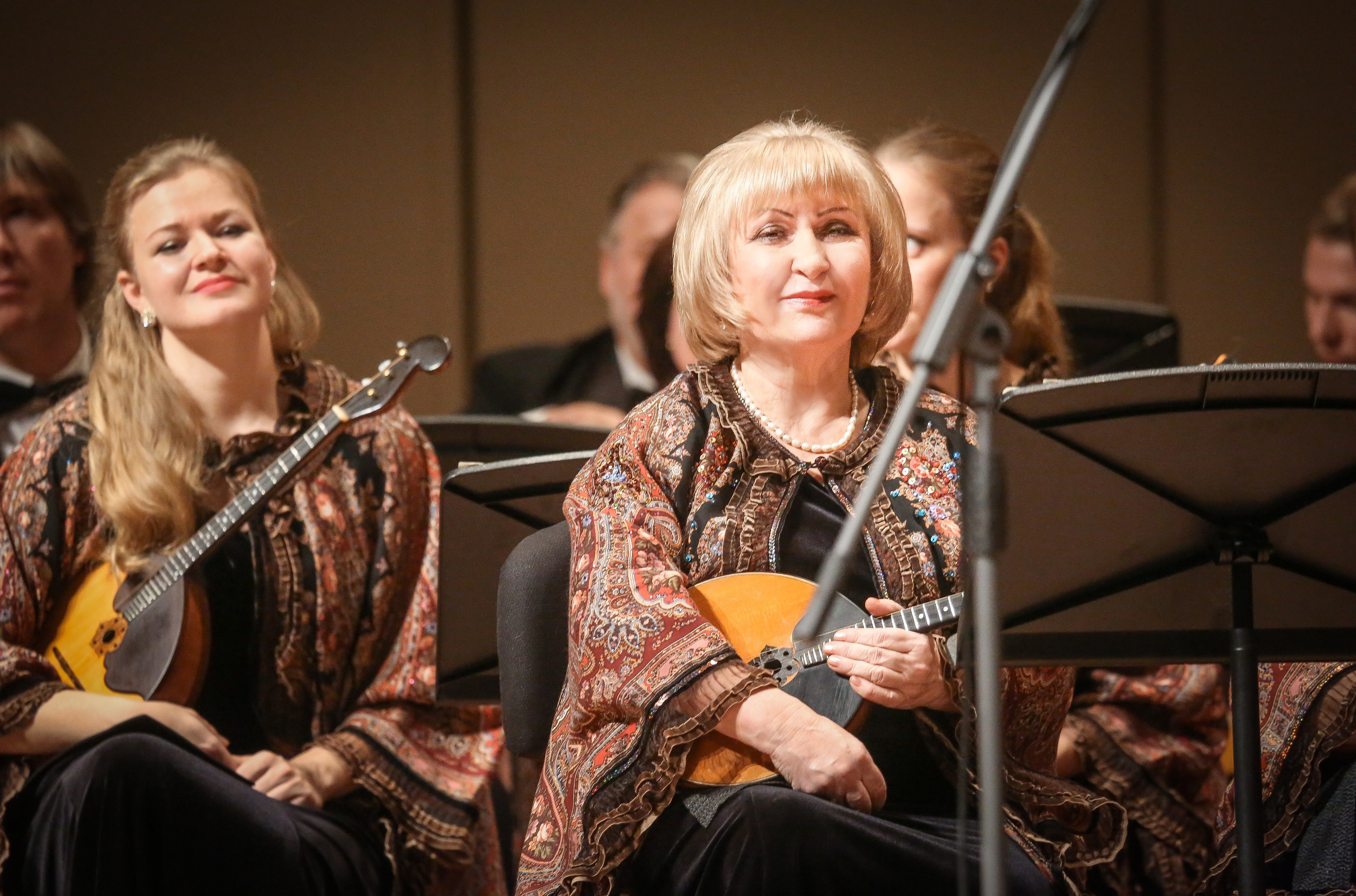 Концерт «Король репортеров» с Дмитрием Назаровым. Дарья Письменюк / Darya Leitstern — фотограф, музыкант, журналист, путешественник