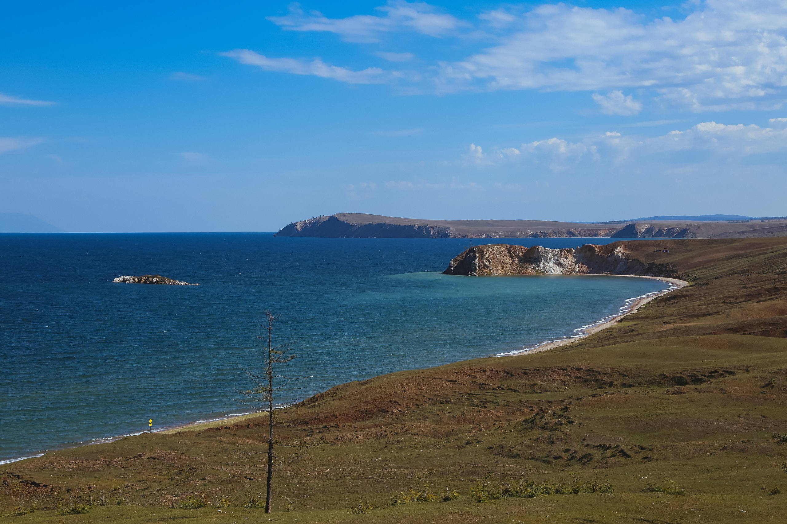 Байкал летний: легенды и святыни. Дарья Письменюк / Darya Leitstern — фотограф, музыкант, журналист, путешественник