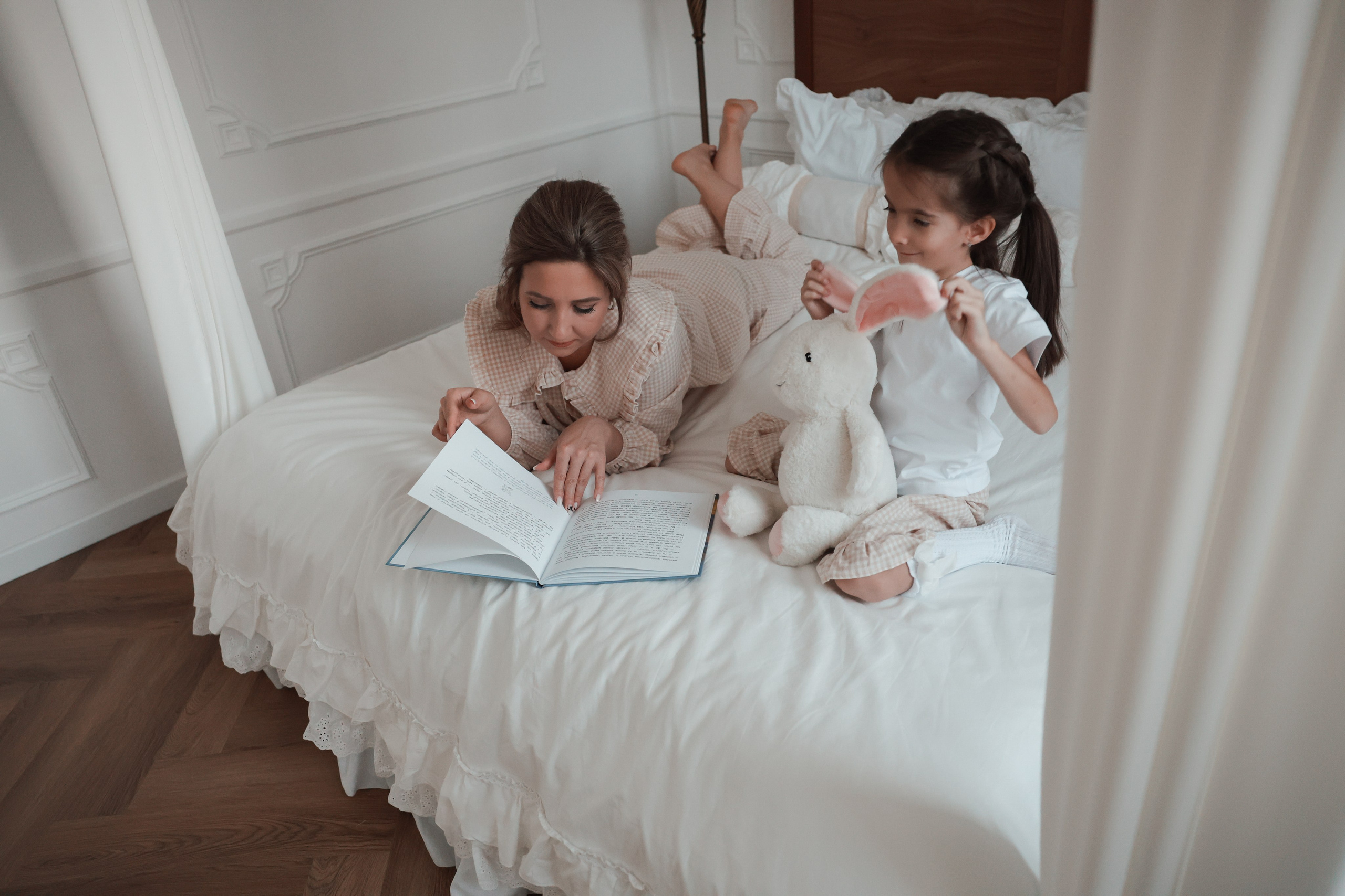 Рождественская история. Яна и Ева. Ваш семейный newborn и lifestyle фотограф в СПБ Наталья Журавлева