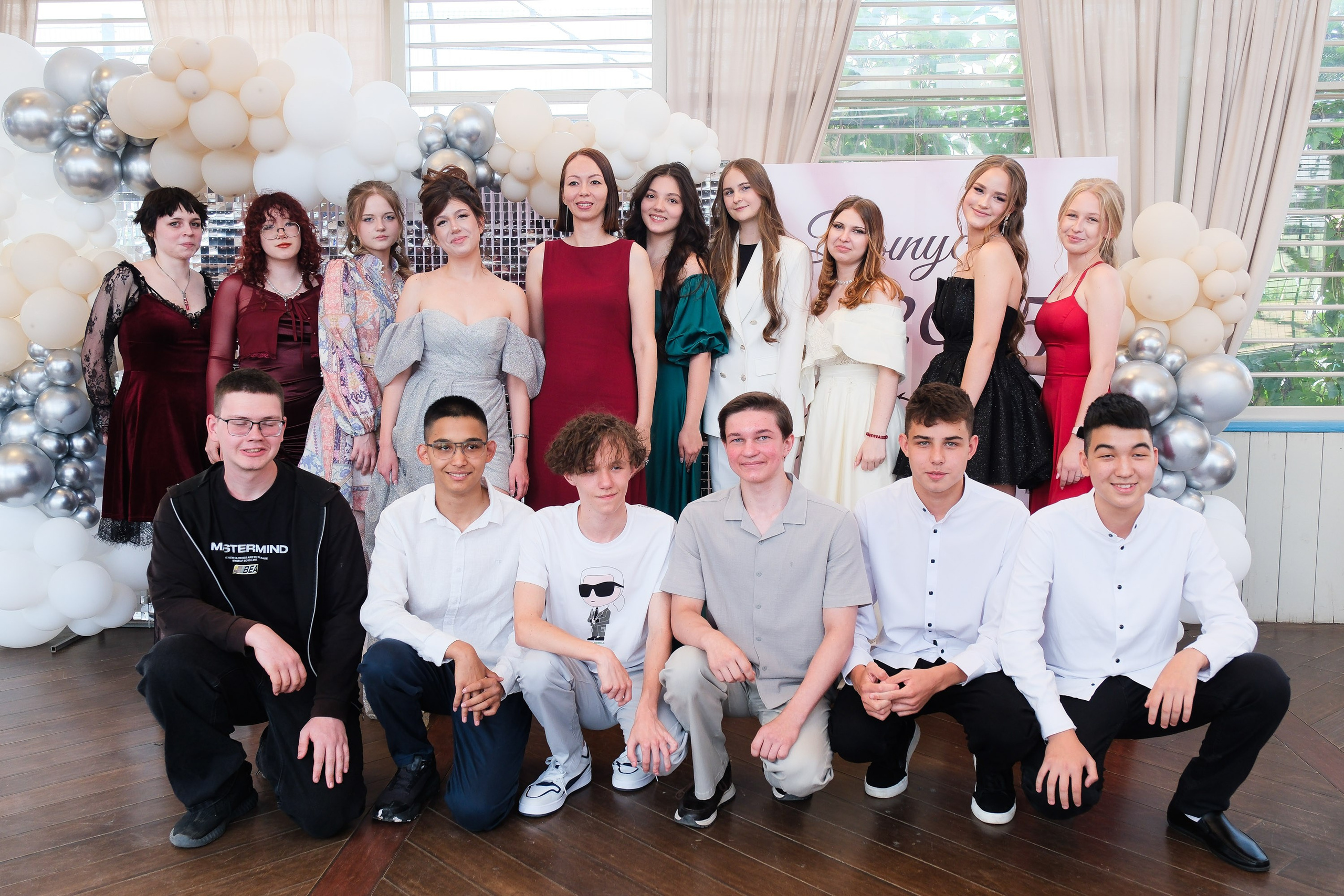 9 Класс Выпускной. Фотограф Анатолий Деникин