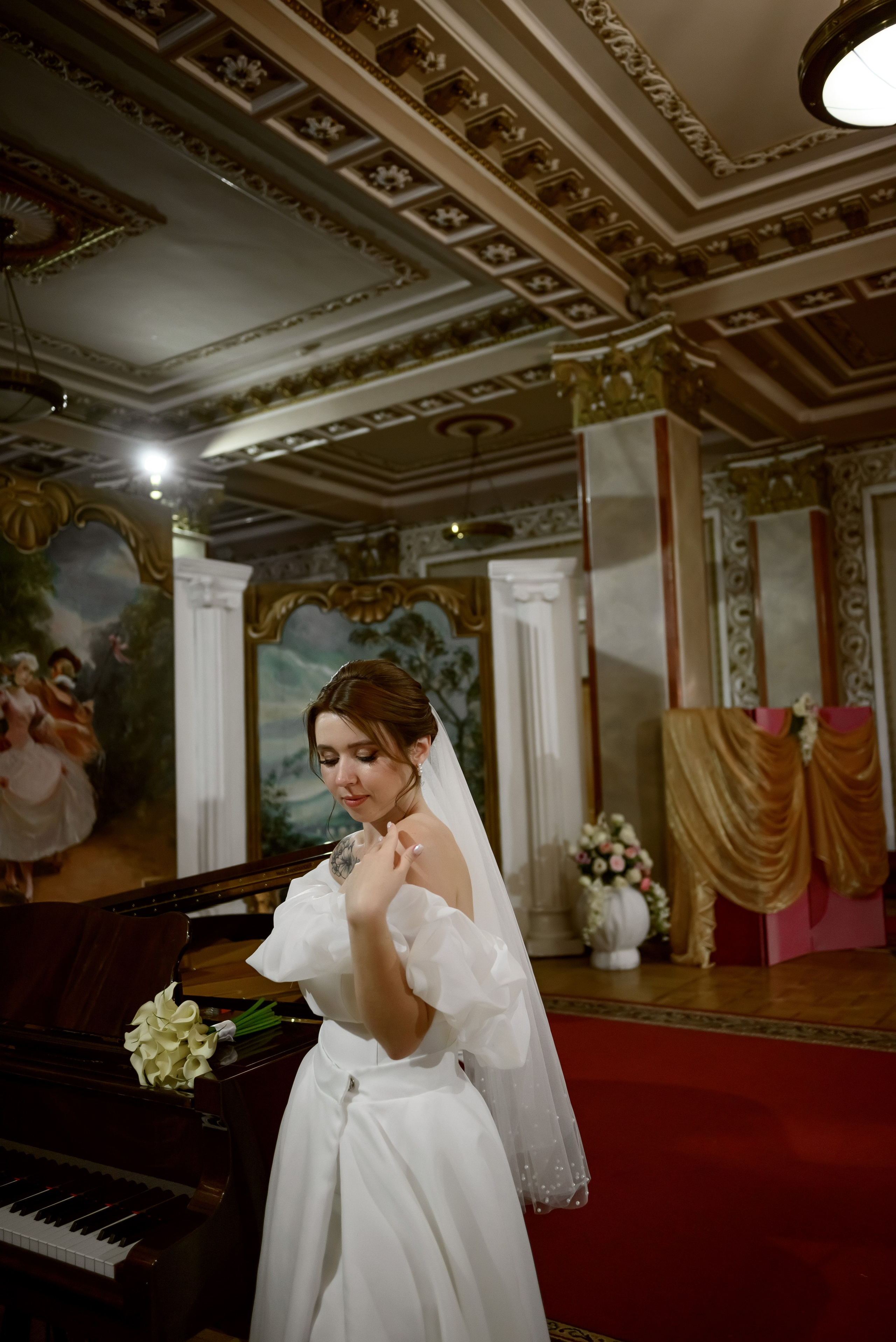 Прогулка в театре и по центру города. Юлия Басня семейный и свадебный фотограф в Донецке