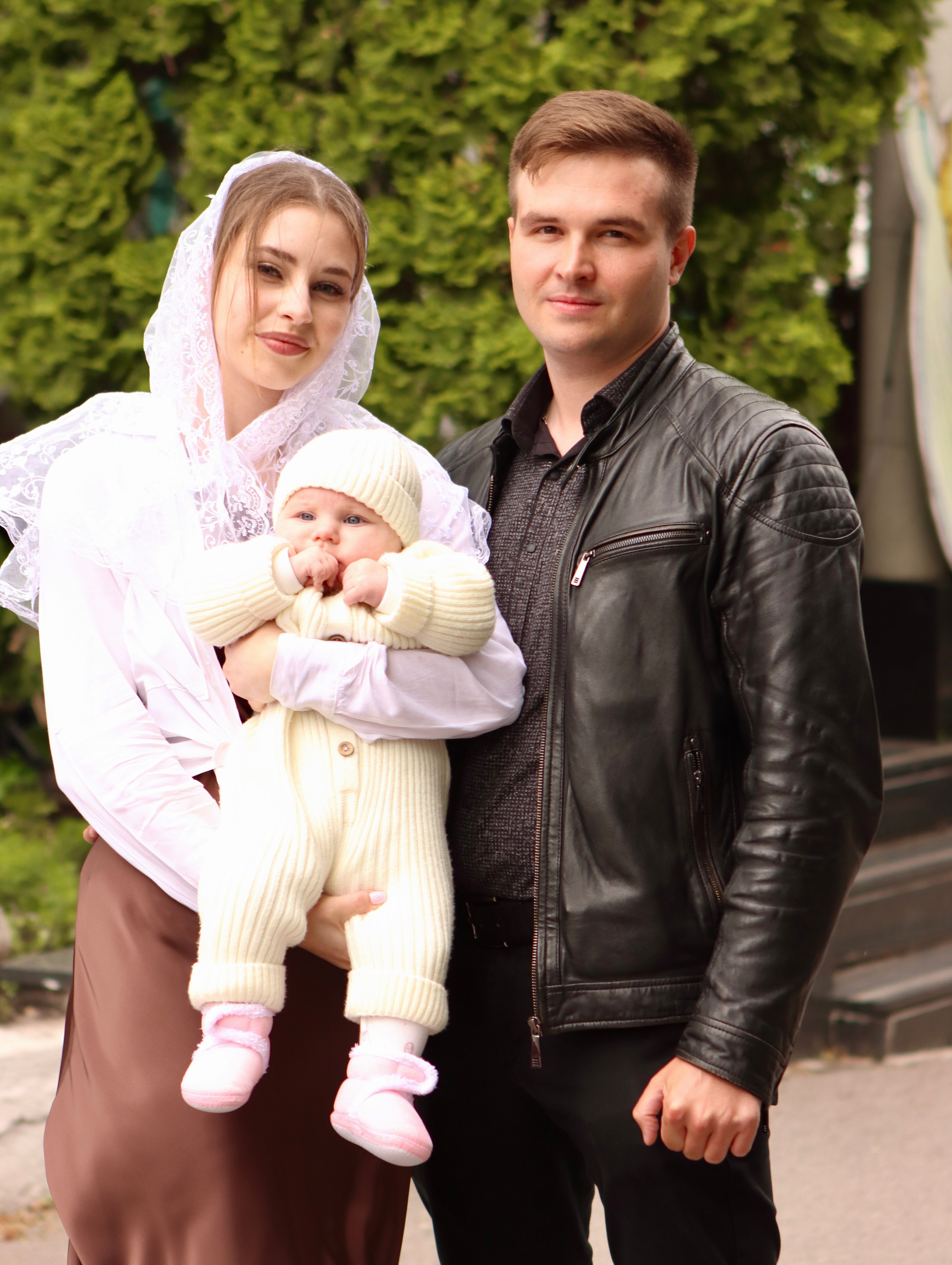 Анастасия и Вадим — крещение Виктории. Фотограф в Курске Смирнов Евгений
