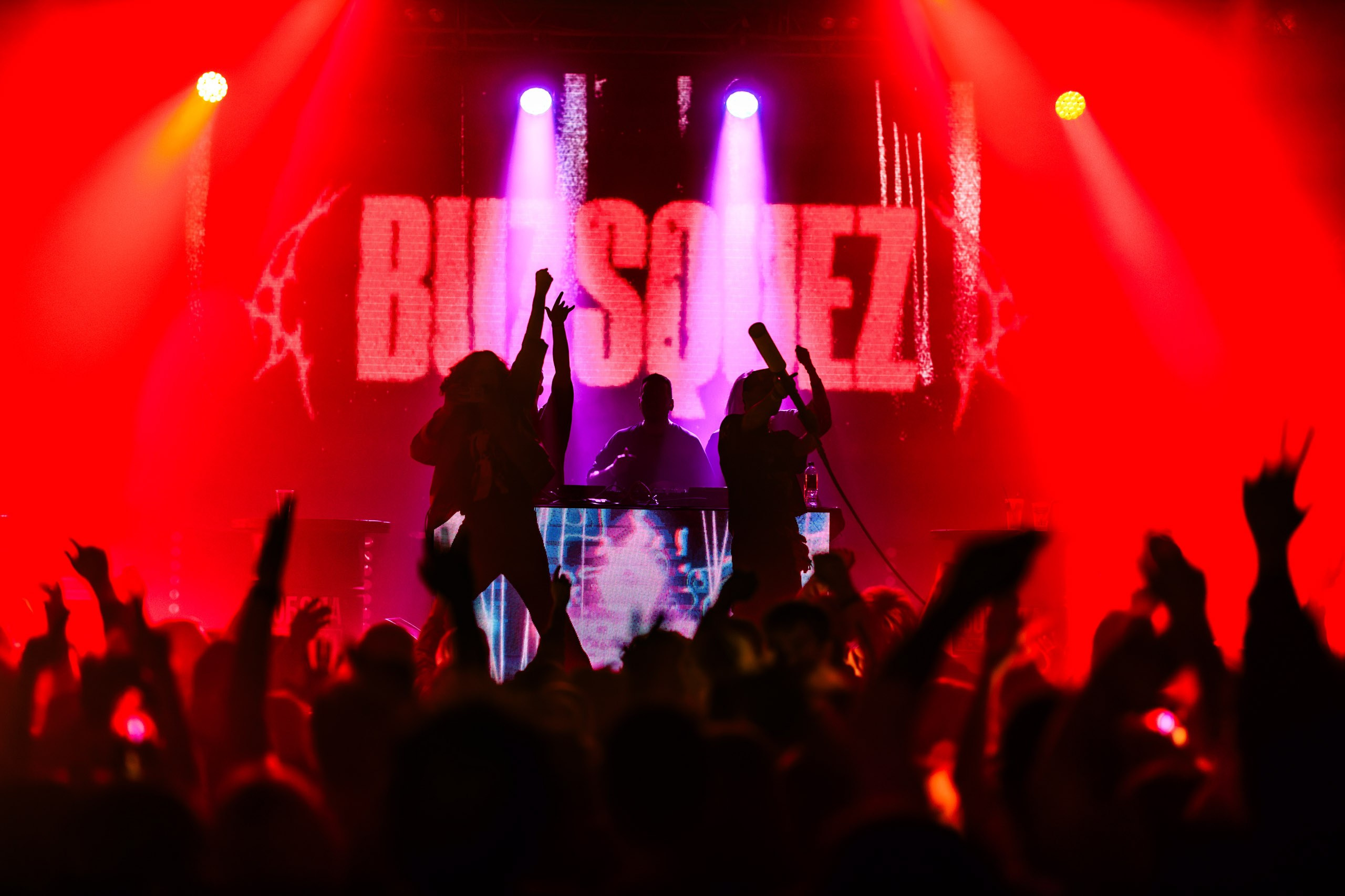 День первокурсника | Свобода. Репортажный фотограф Екатеринбург | Яркий, качественный репортаж | Концерты, клубы, репортаж, праздники, корпоративы