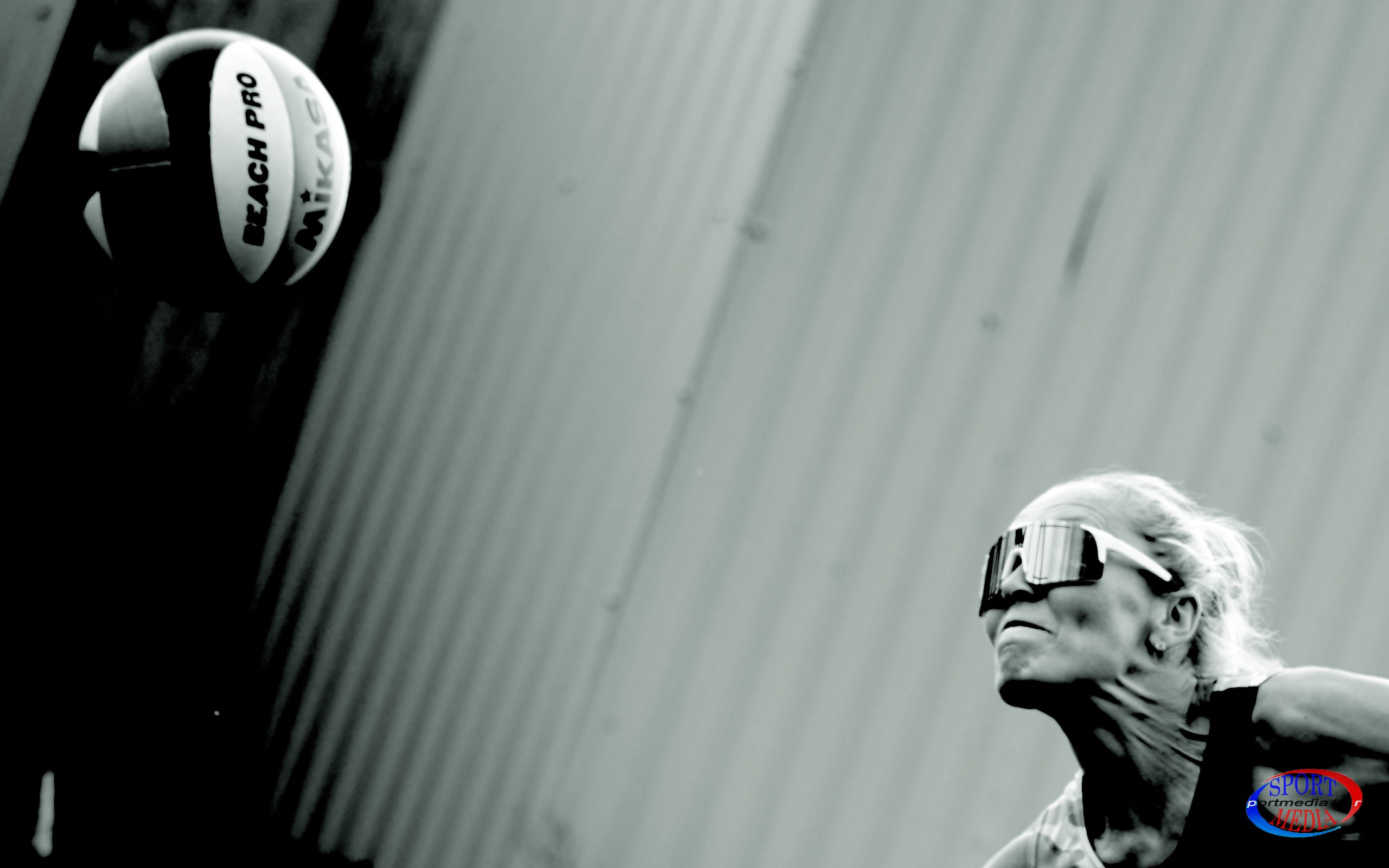 Пляжный волейбол. ПРИВОЛЖСКАЯ ЛИГА MIXT Ижевск 18.05.2025. Спортивный репортажный фотограф в Ижевске Сергей Мерзляков