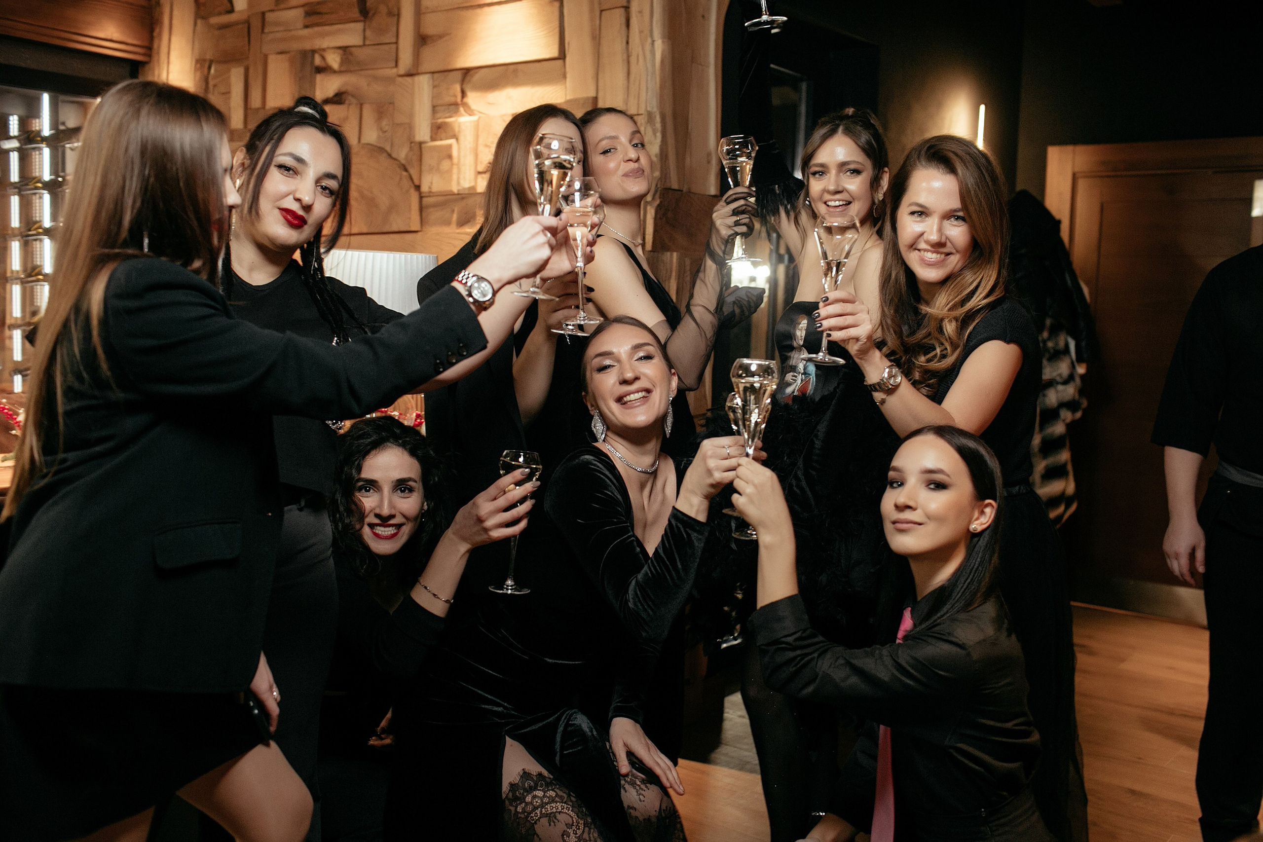 ДЖ Шале Роза хутор. RetroChic Фото