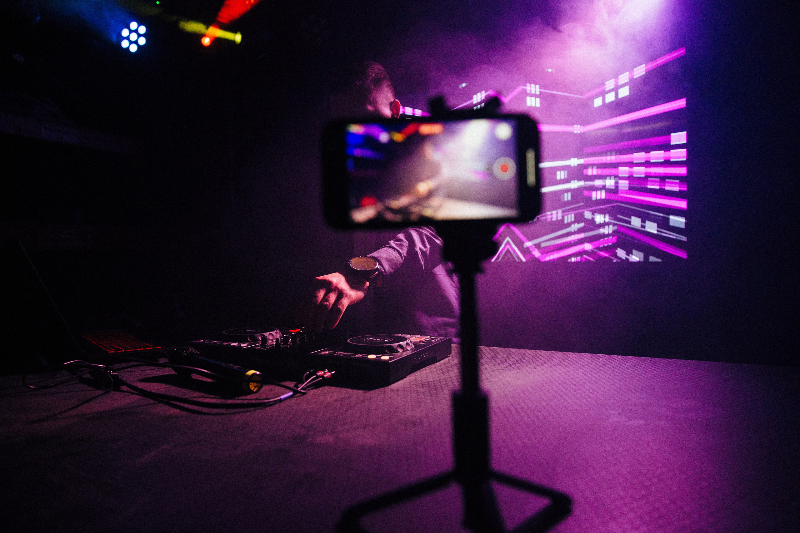 Выпускной в школе Event Dj School. Александр Чернин. Семейный и событийный фотограф