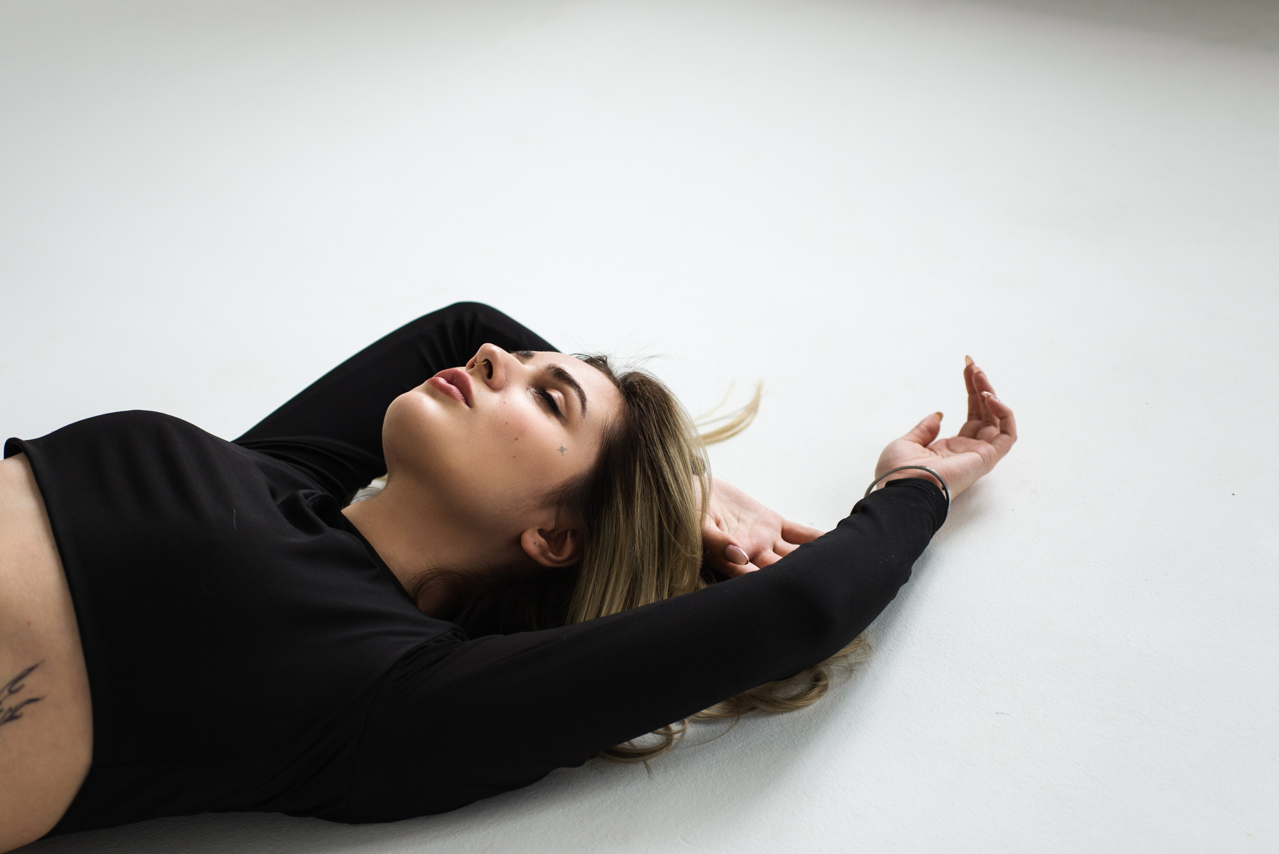 Полина в студии 1784. Фотограф Людмила Белова