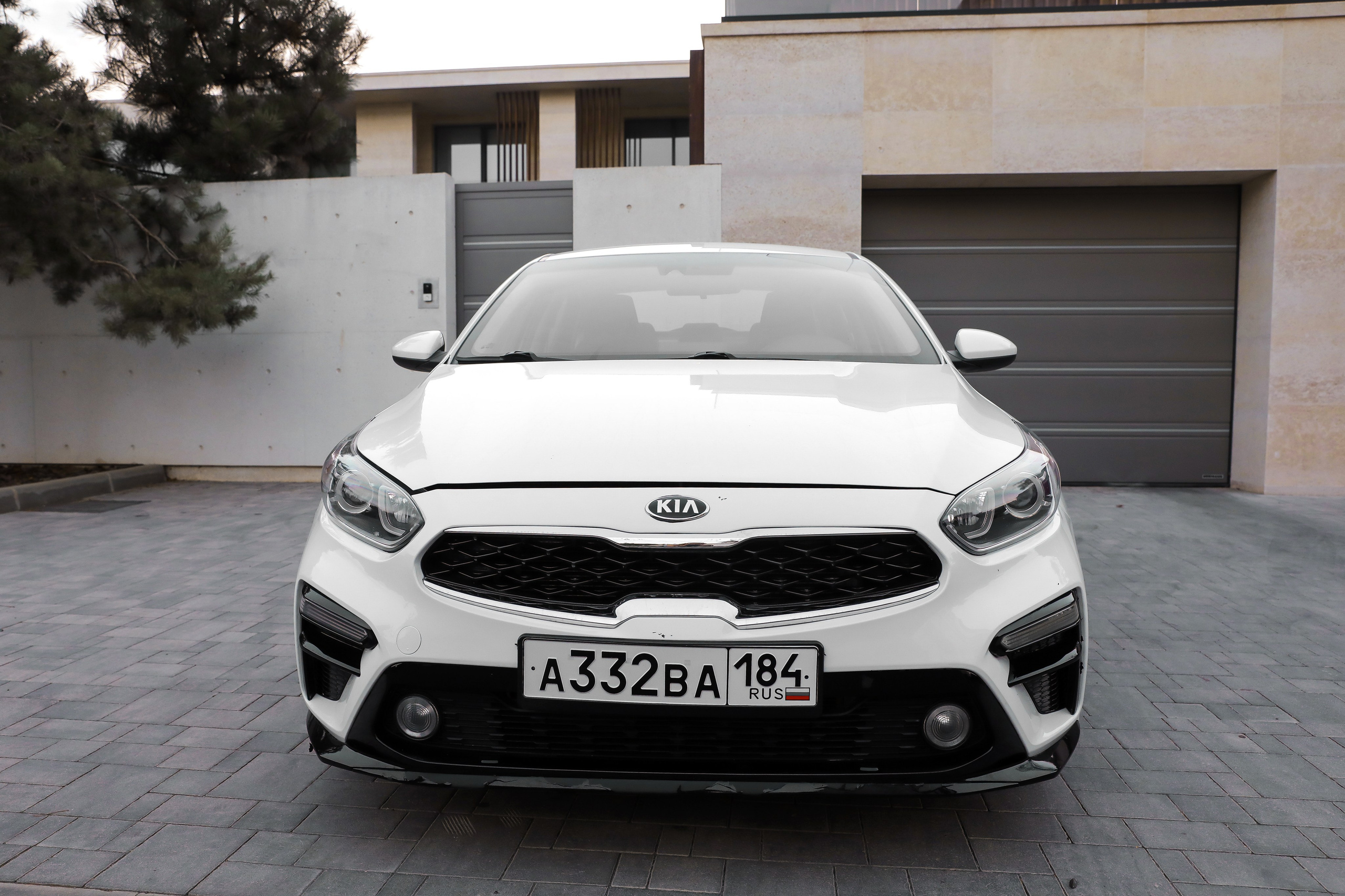 АВТО. Photographer Viktoriya Markushina «My world throug»