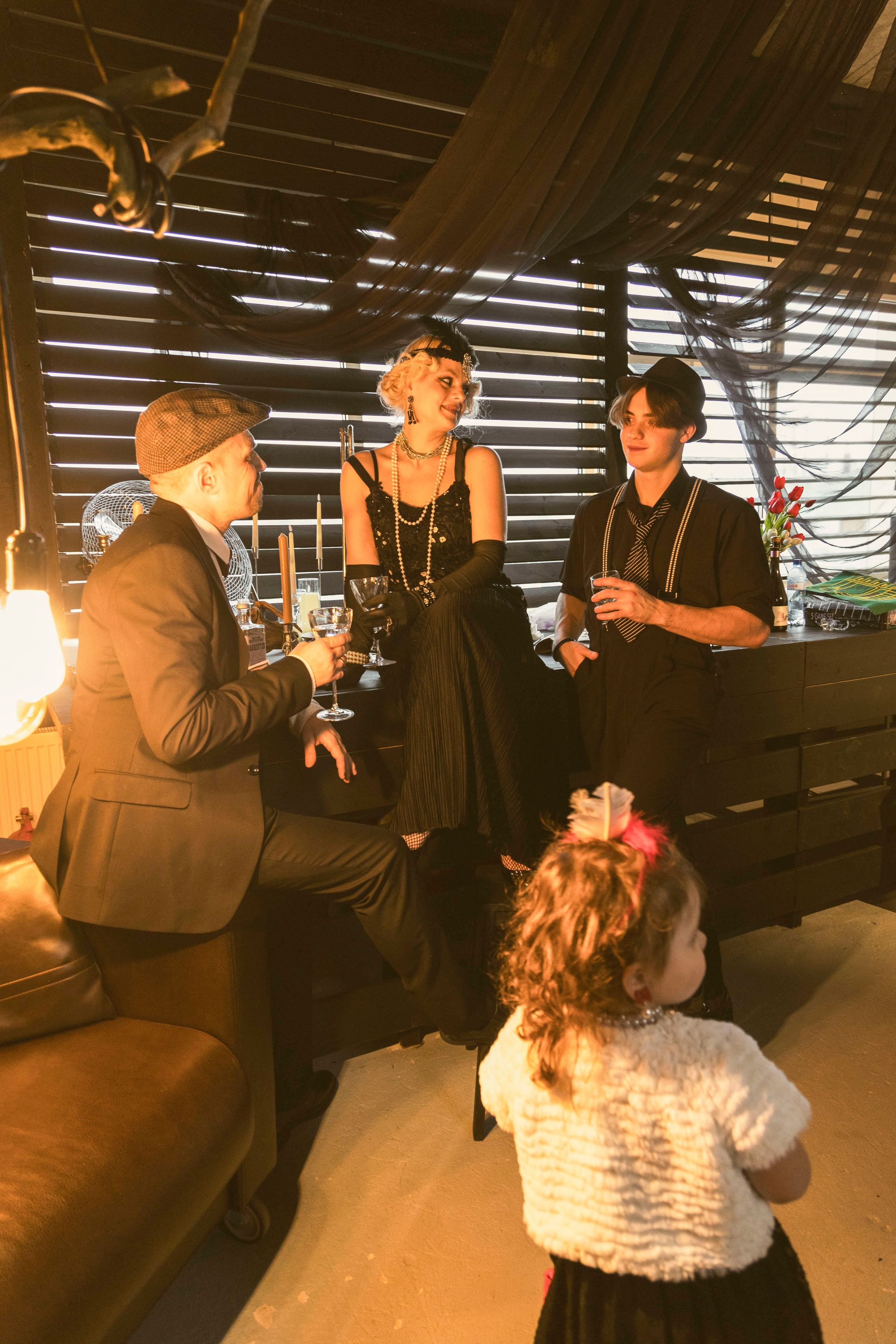 Семья Волковых. Фотограф для маркетплейсов, фотоуслуги в Жуковском Татьяна Марсуверских