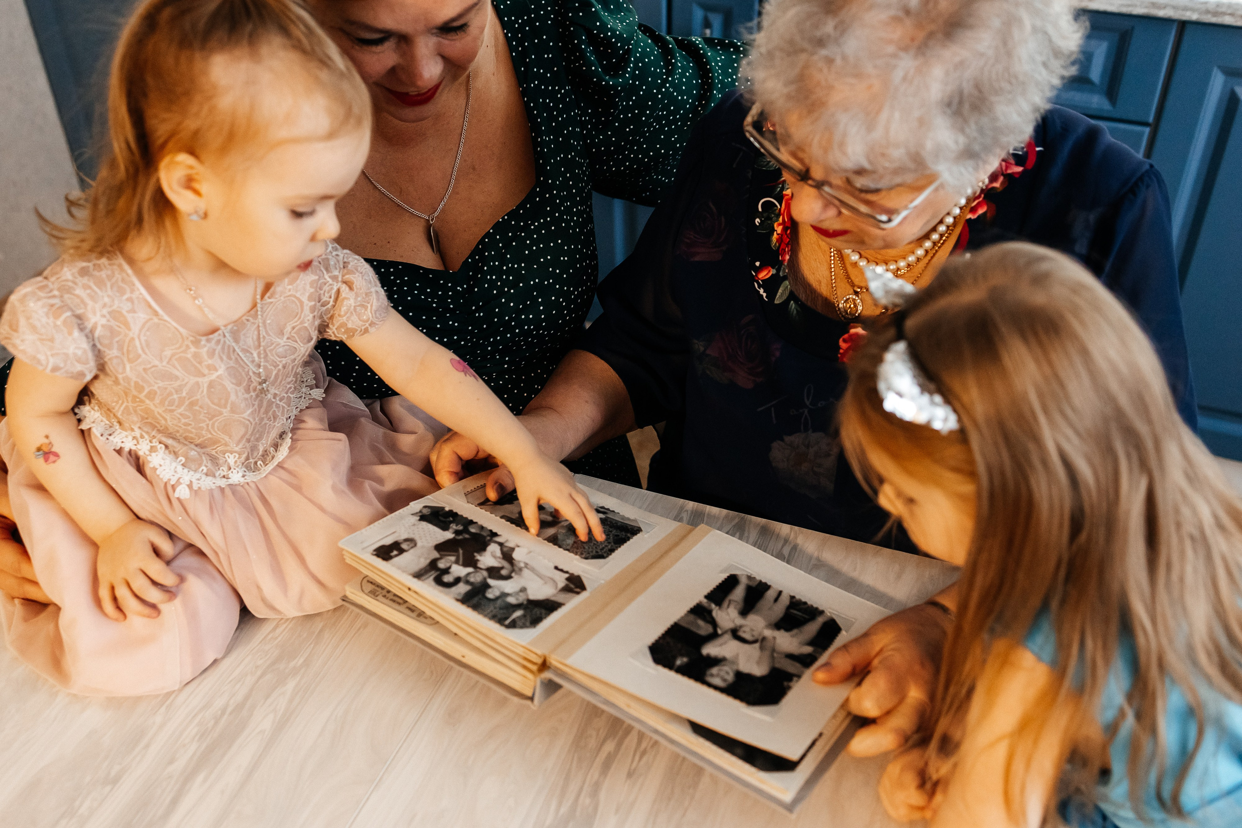 Четыре поколения. Фотограф Иваново | Москва | Ирина Коптилина