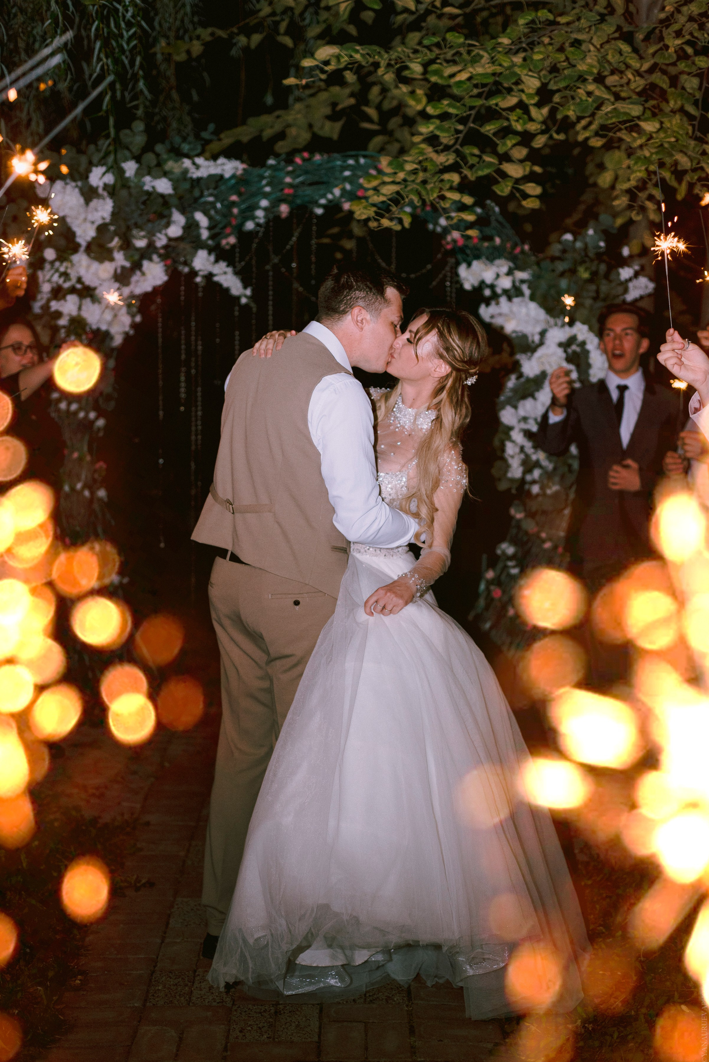 Свадебный анонс. Сергей и Светлана. Свадебный и контент- фотограф в Тольятти, Самаре, Москве Яна Уруева