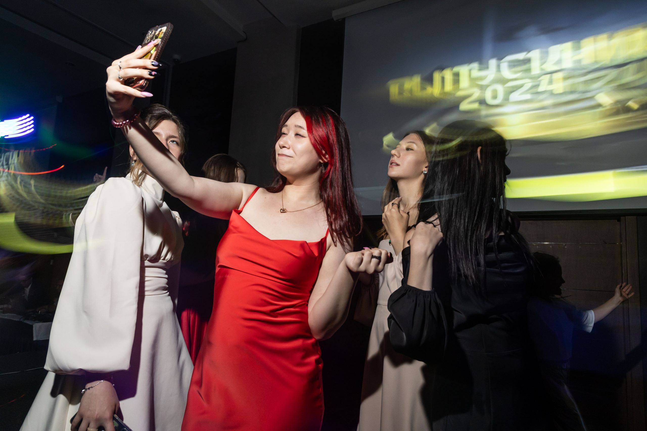 Radisson Blu выпускной 2024. Фотограф свадебный, репортажный, индивидуальный, фото для маркетплейсов, брендов, автосалонов