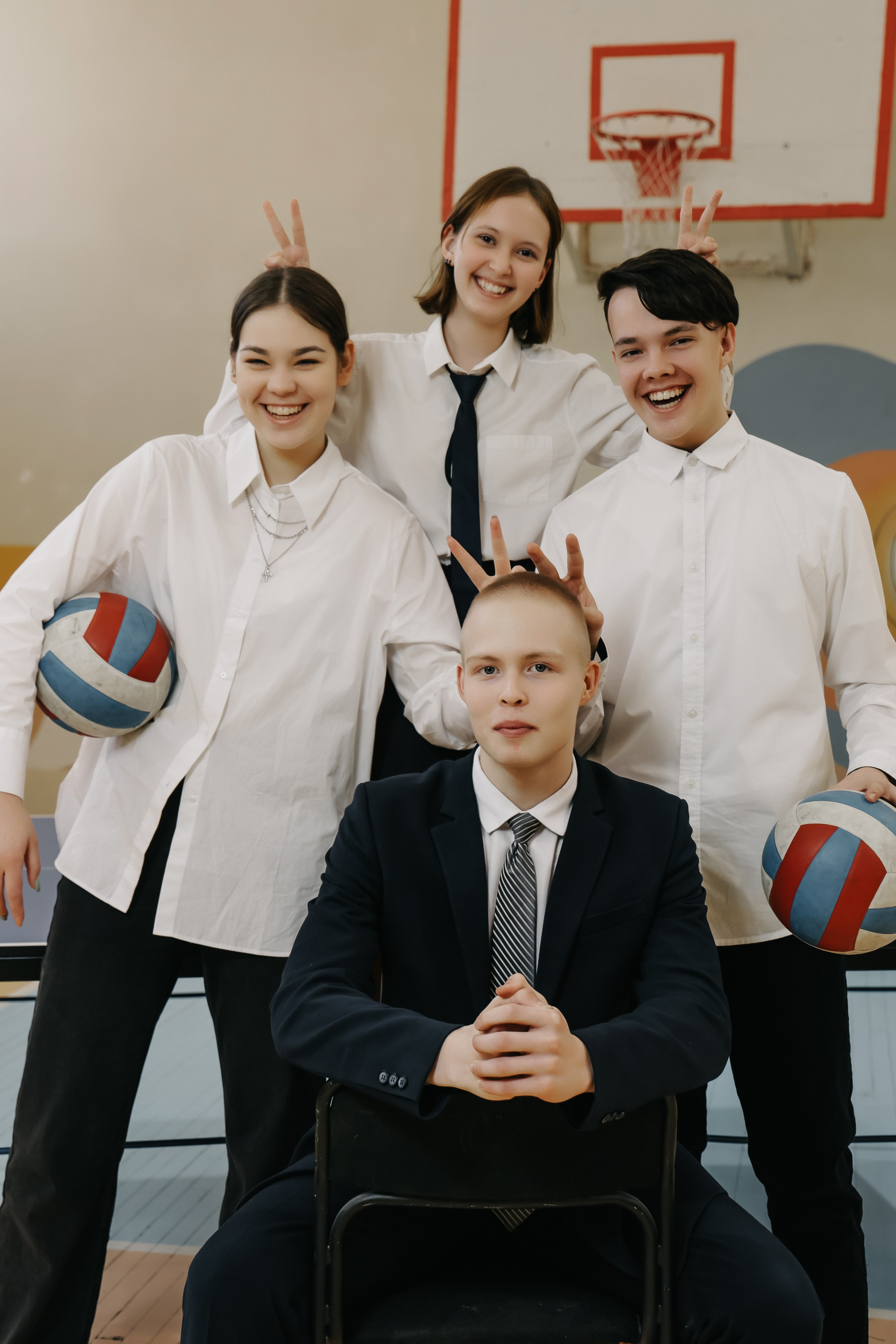 Школьные. Фотограф свадебный, репортажный, индивидуальный, фото для маркетплейсов, брендов, автосалонов