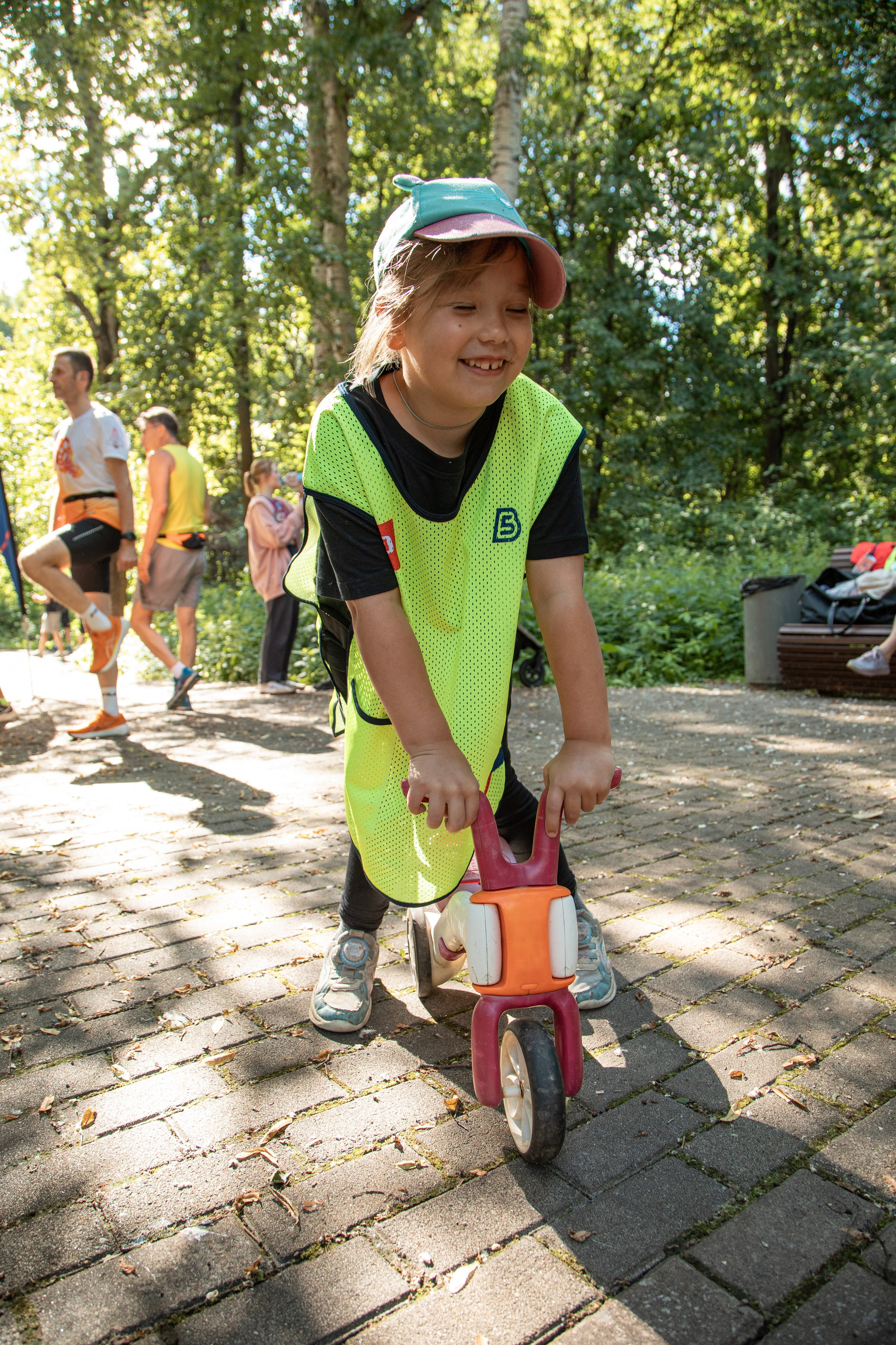 109 забег 5 вёрст Северное Тушино, 22.06.24. Фотограф Сергей Ловкий