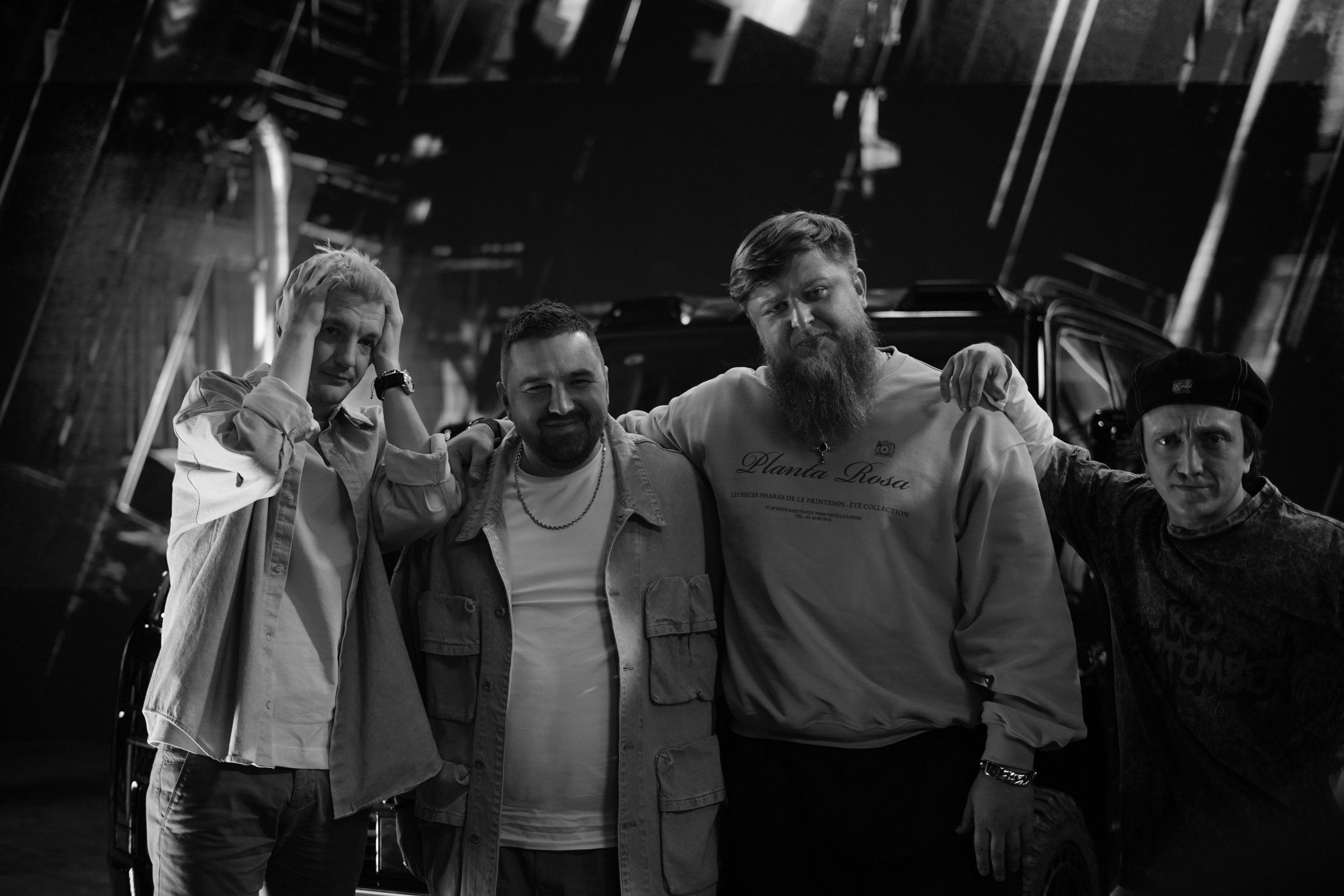 За кадром Medium Quality — шоу " Разгон ". Beardy Pix