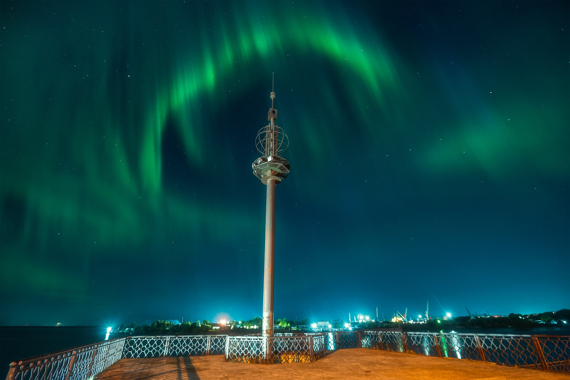 Северное сияние. Аэросъемка в Архангельске, Александр Ермолин