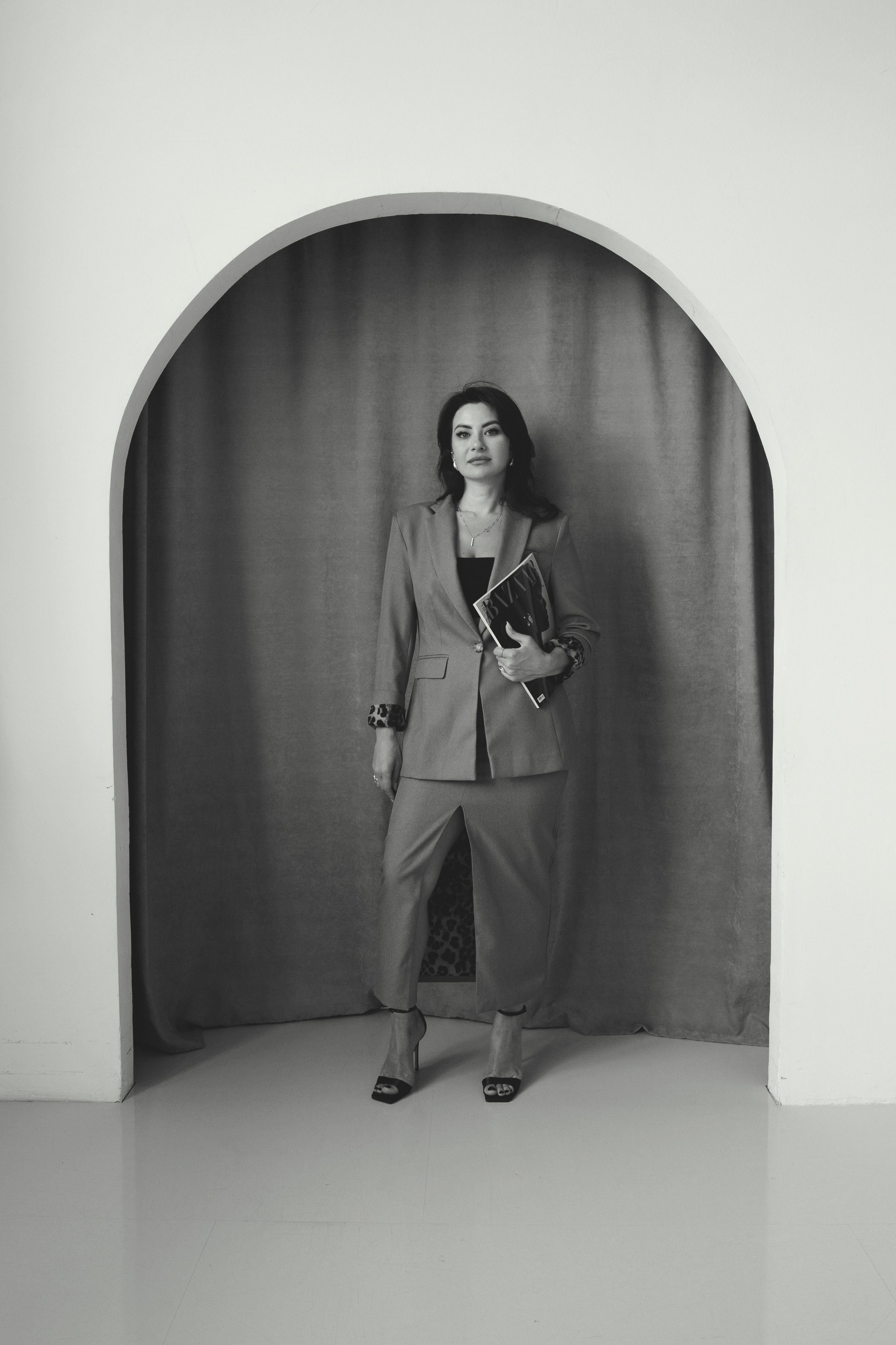 Контент-съемка для социальных сетей мастера перманентного макияжа. Кизя Мисриева — фотограф: плёнка, цифра. Москва и не только