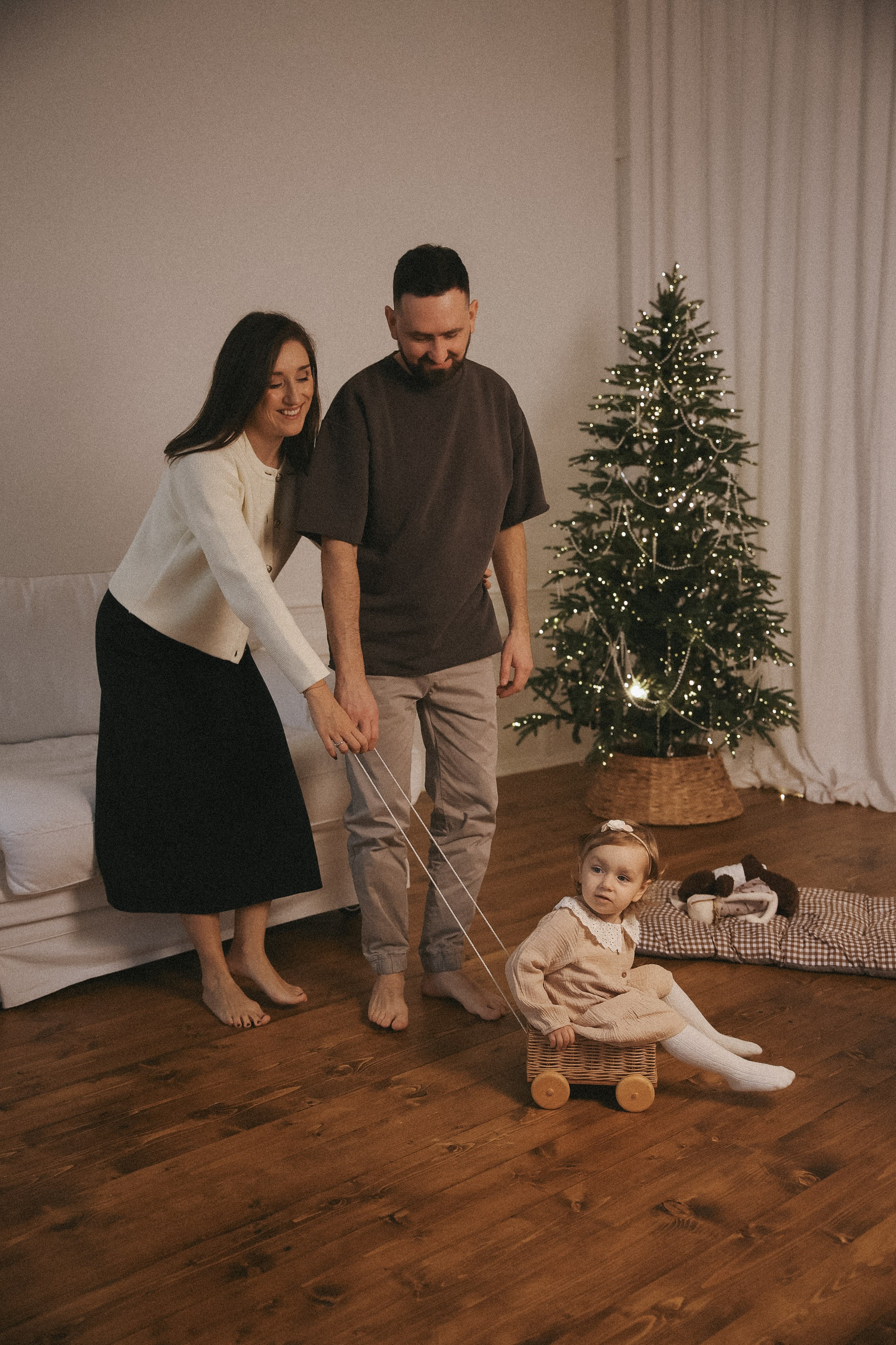 Новогодняя фотосессия во Владимире съемка на новый год фотосессия в студии. Фотограф Владимир Москва