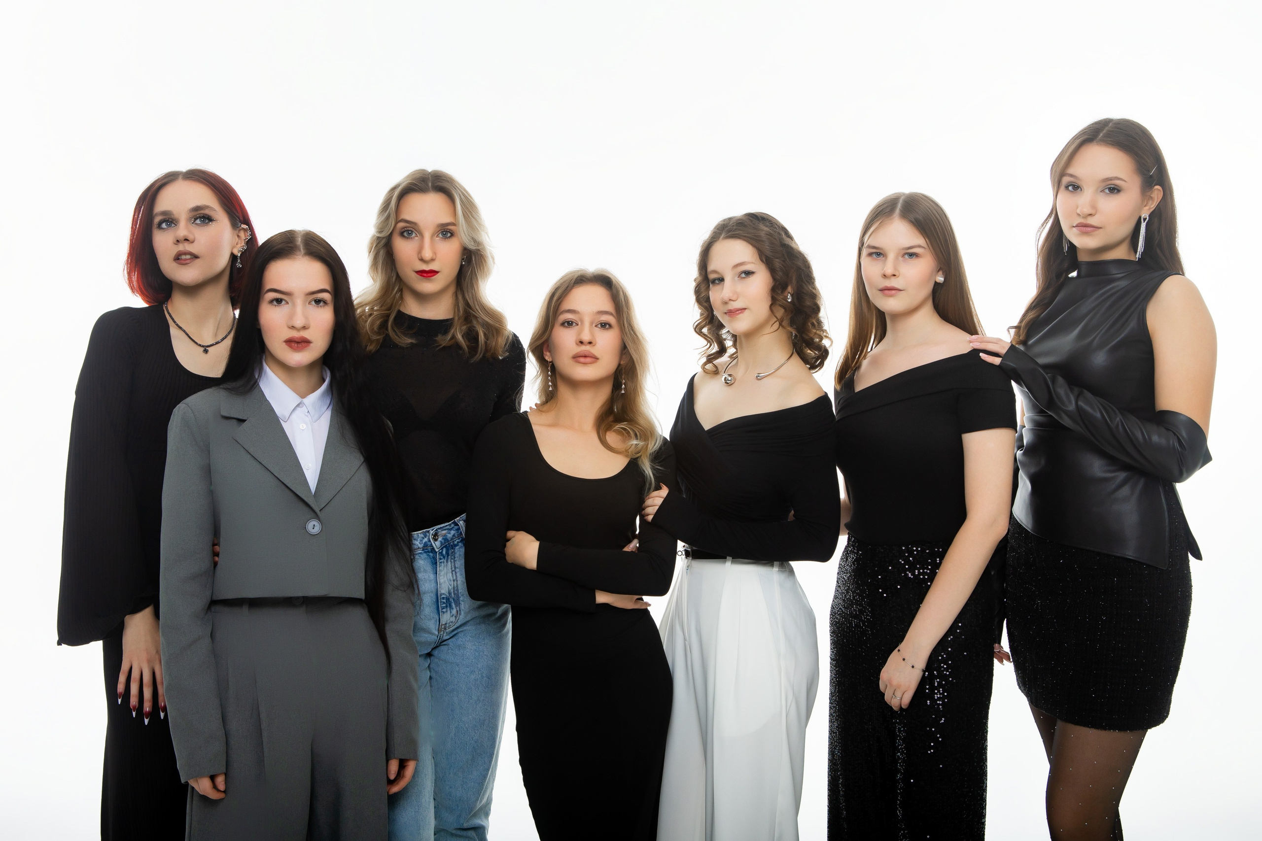 Студия Гимназия 12 11 А 2024 г. Свадебный и портретный Фотограф в Липецке Дмитрий Котюков