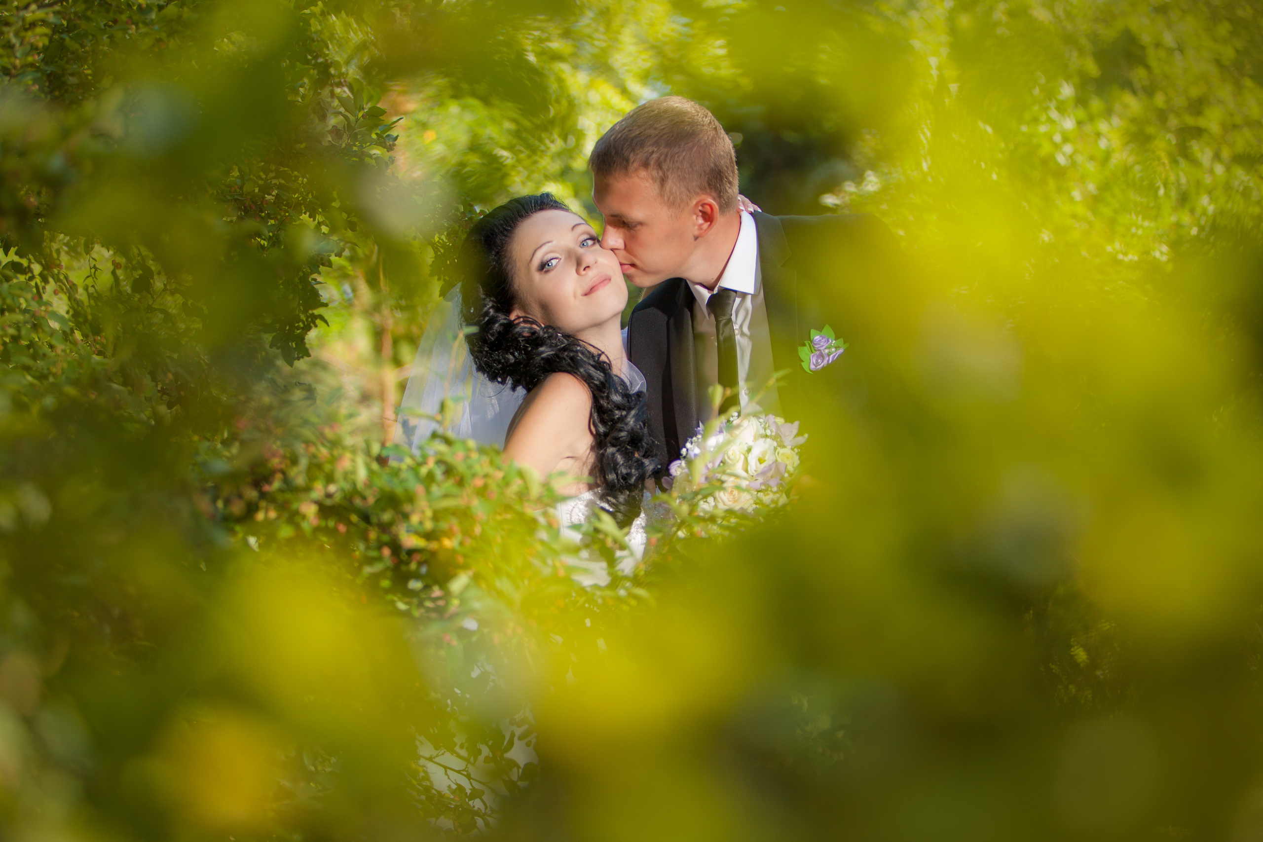 Свадебный фотограф в Волгограде Антон Тюрин. Свадебный и семейный фотограф в Волжском Антон Тюрин