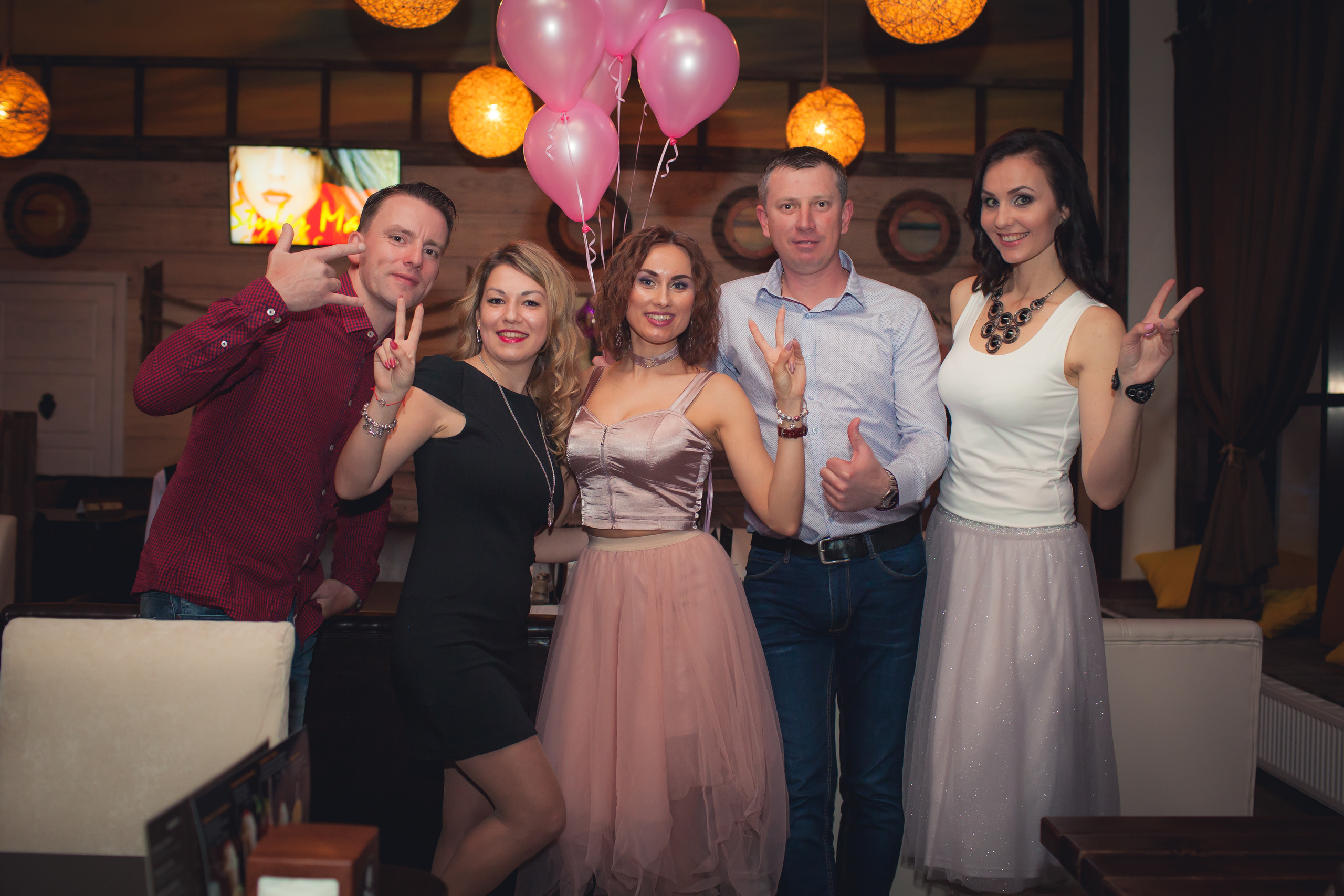 Съемка юбилеев, дней рождений, корпоративов. Свадебный и семейный фотограф в Волжском Антон Тюрин