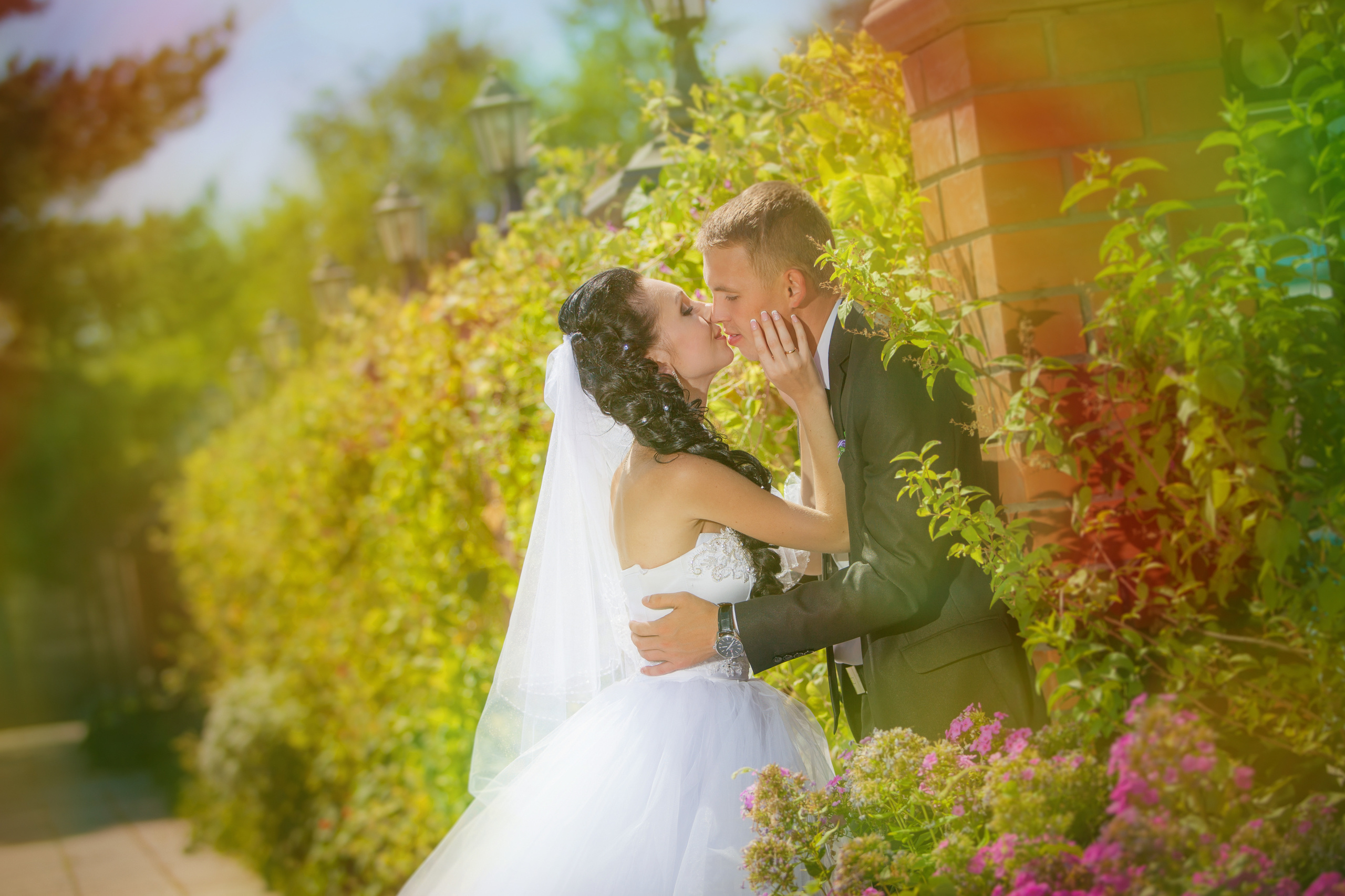 Свадебный фотограф в Волгограде Антон Тюрин. Свадебный и семейный фотограф в Волжском Антон Тюрин