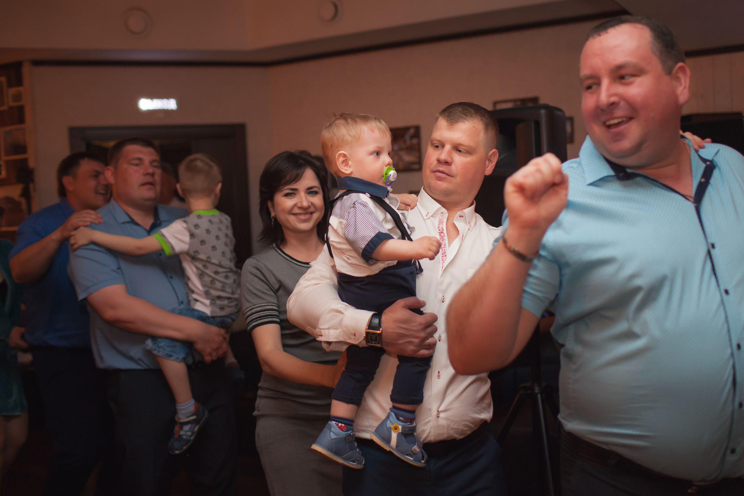 Съемка юбилеев, дней рождений, корпоративов. Свадебный и семейный фотограф в Волжском Антон Тюрин