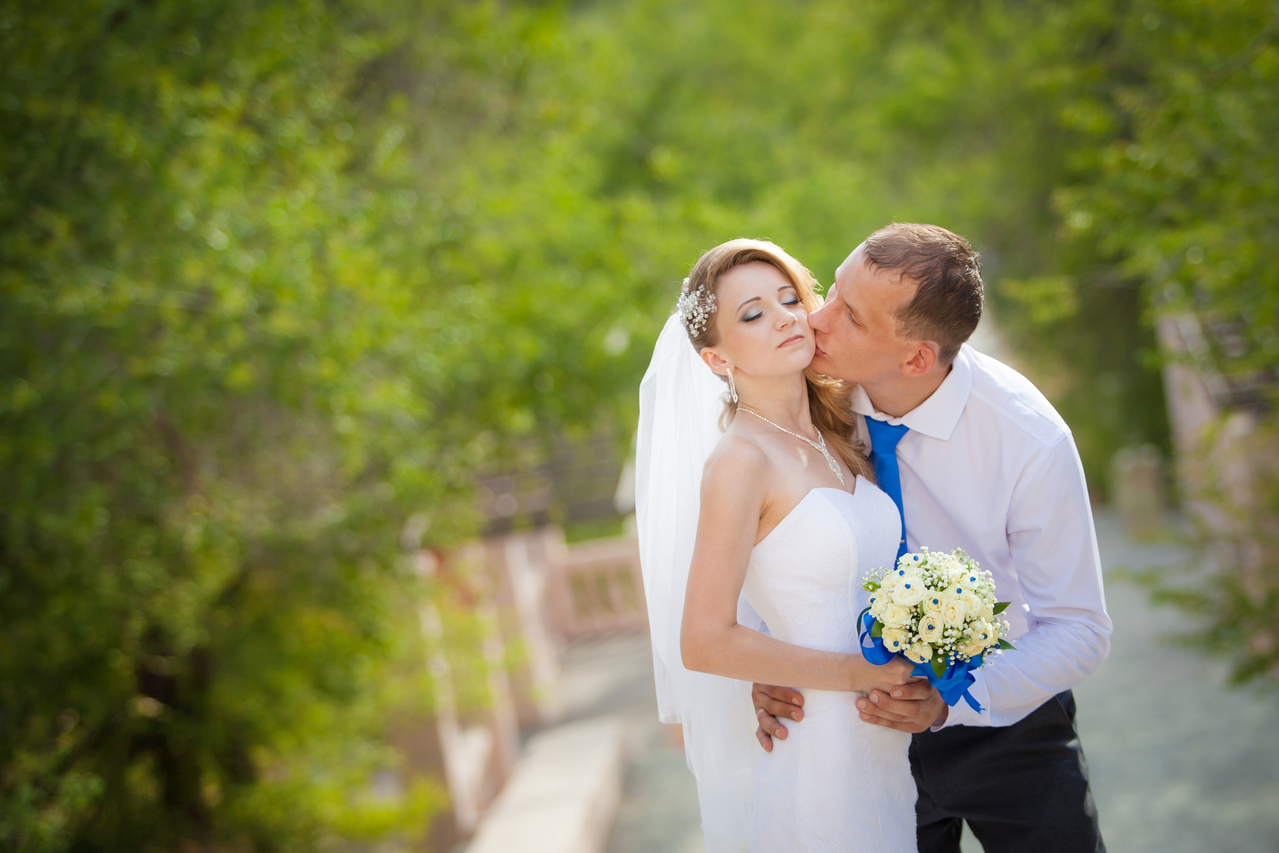 Свадебный фотограф в Волжском Антон Тюрин. Свадебный и семейный фотограф в Волжском Антон Тюрин