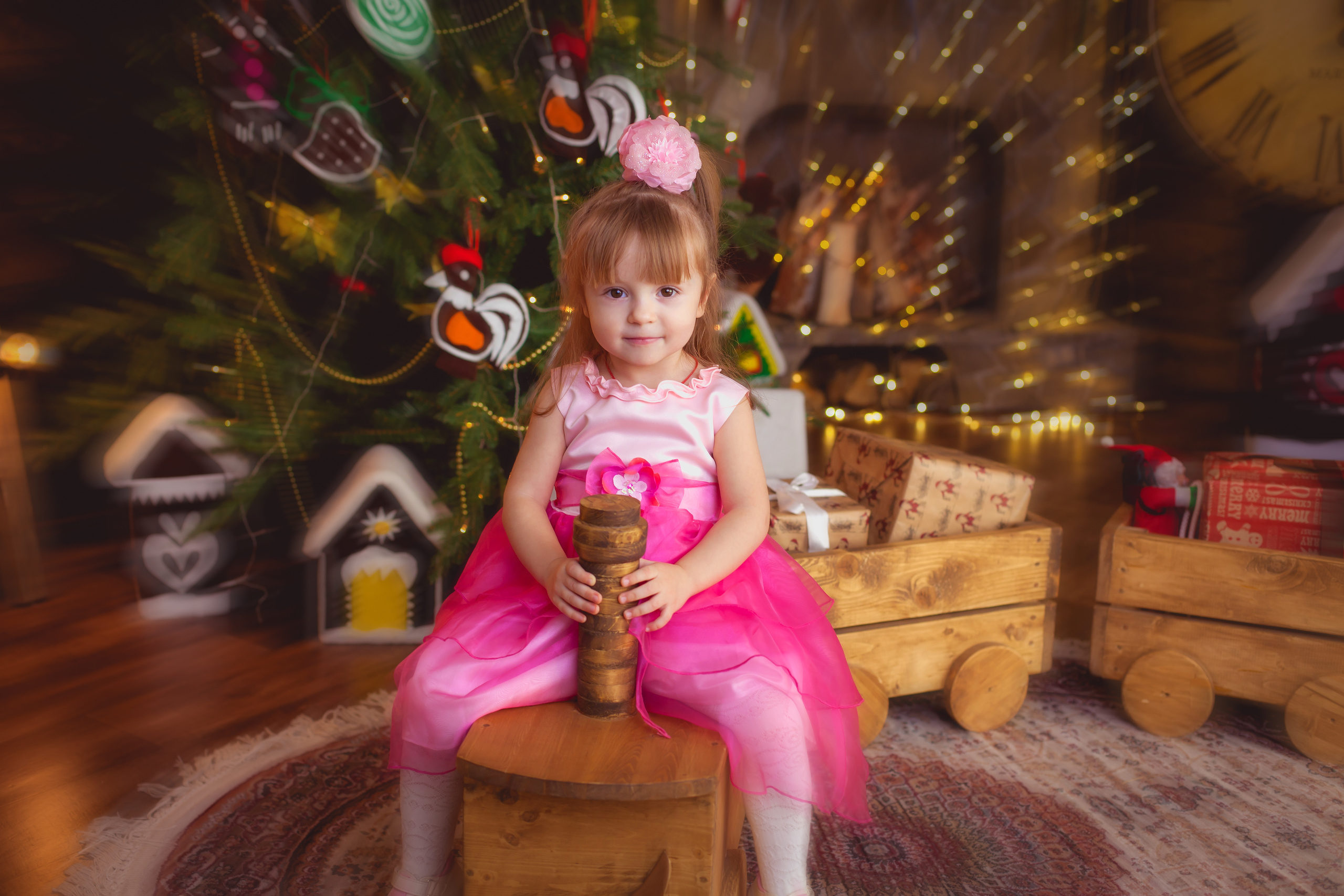 Детский и семейный фотограф -Антон Тюрин. Съемка детских праздников, с. Свадебный и семейный фотограф в Волжском Антон Тюрин