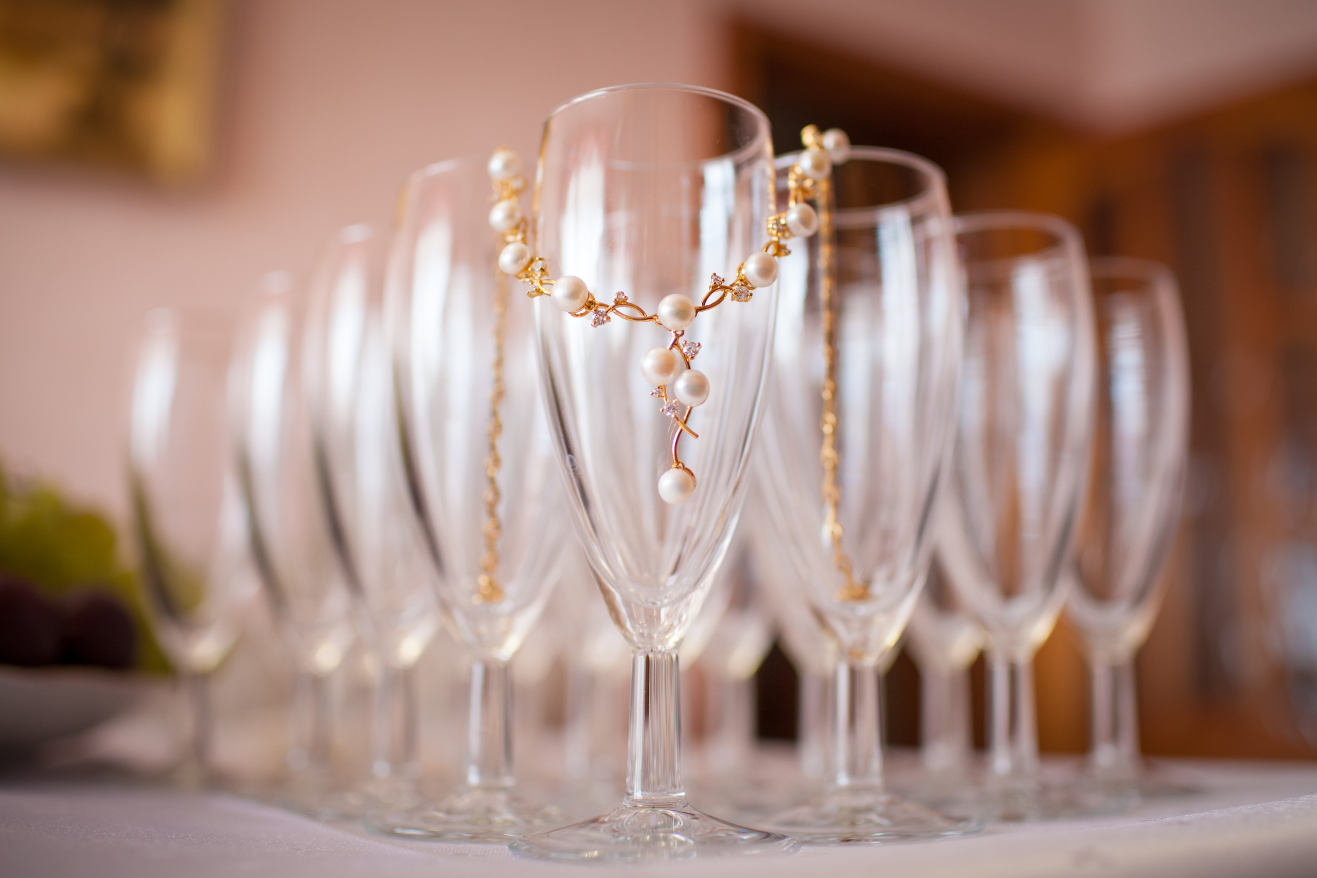 Свадебная съемка в Волжском. Свадебный и семейный фотограф в Волжском Антон Тюрин