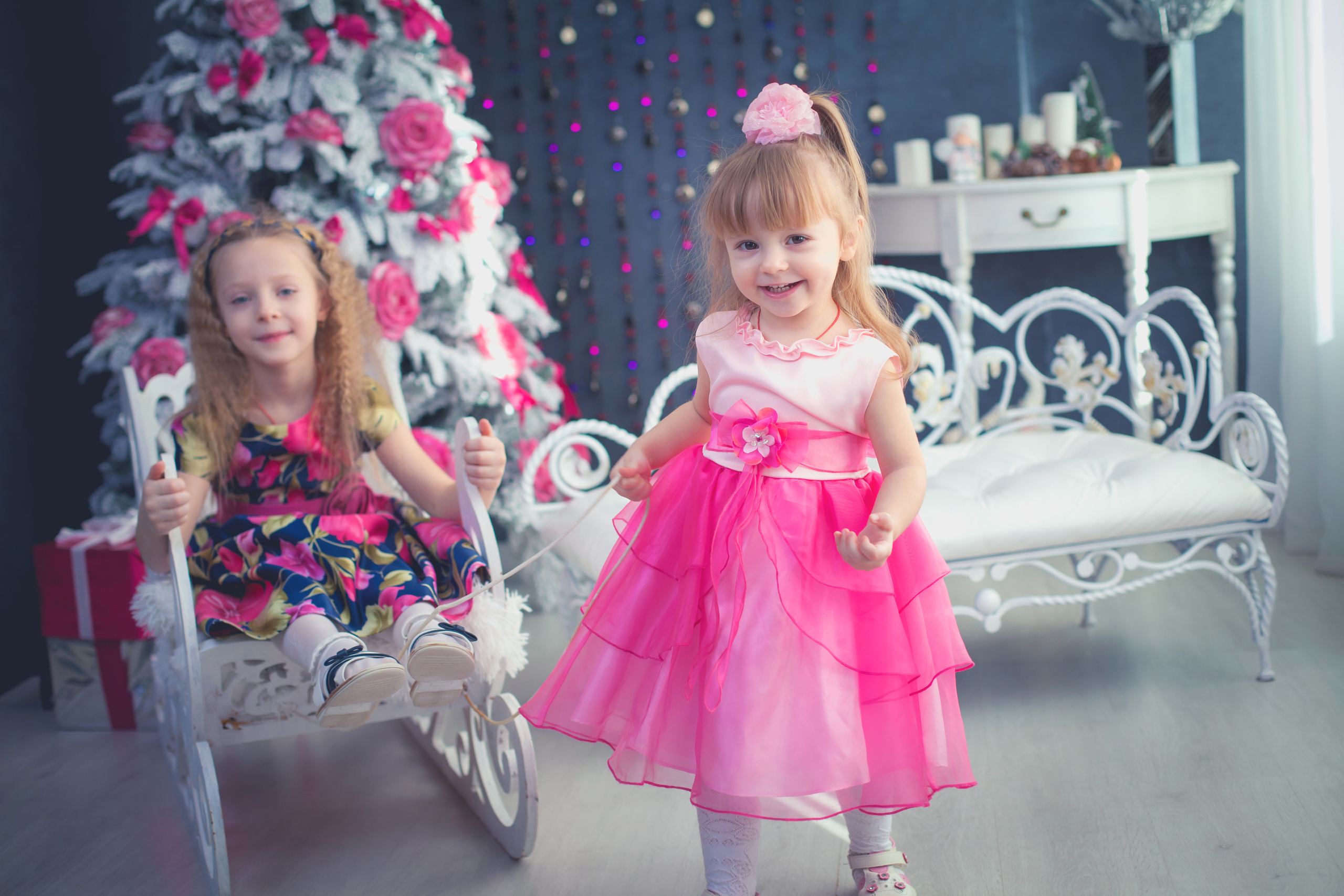 Детский и семейный фотограф -Антон Тюрин. Съемка детских праздников, с. Свадебный и семейный фотограф в Волжском Антон Тюрин