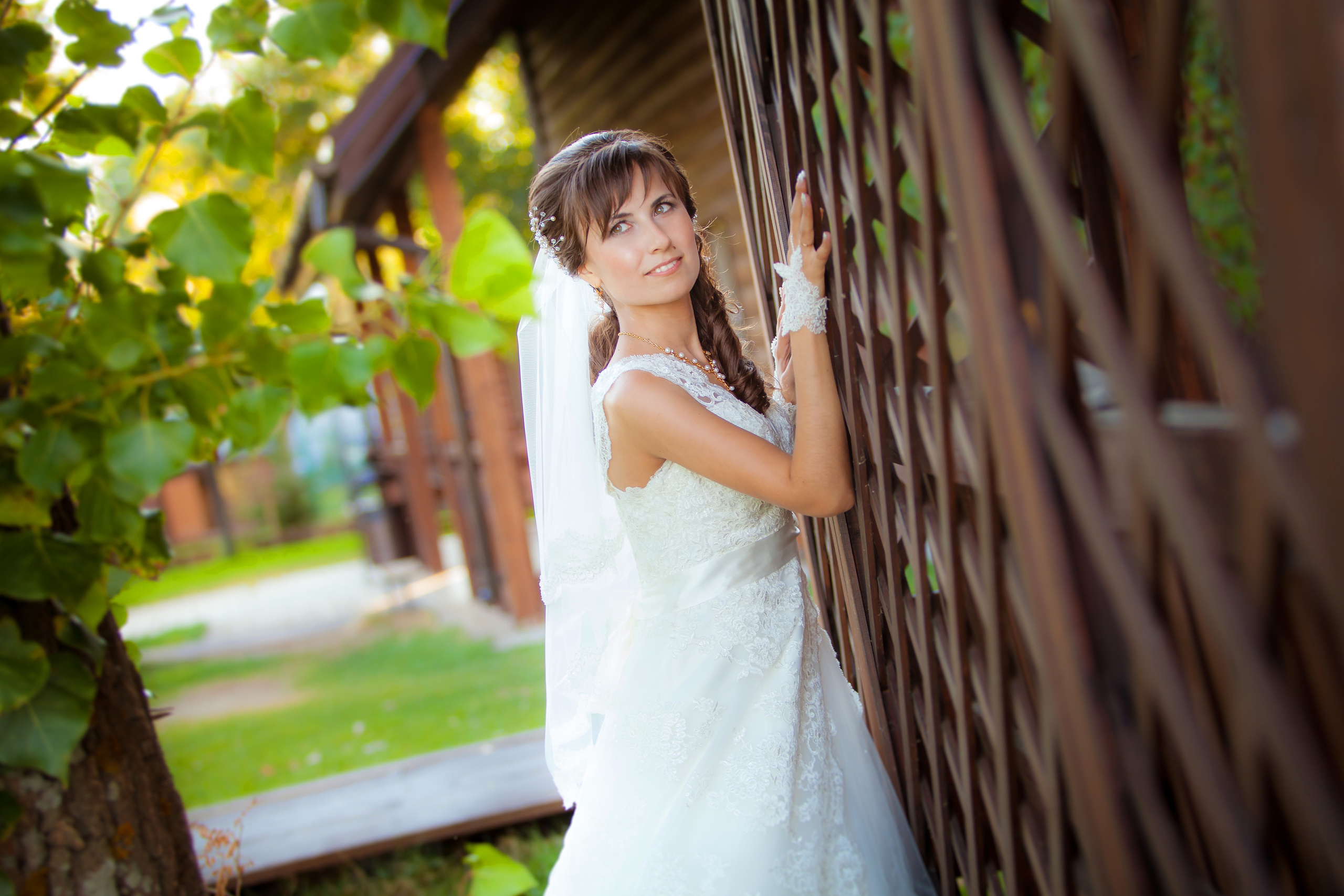 Свадебная съемка в Волжском. Свадебный и семейный фотограф в Волжском Антон Тюрин