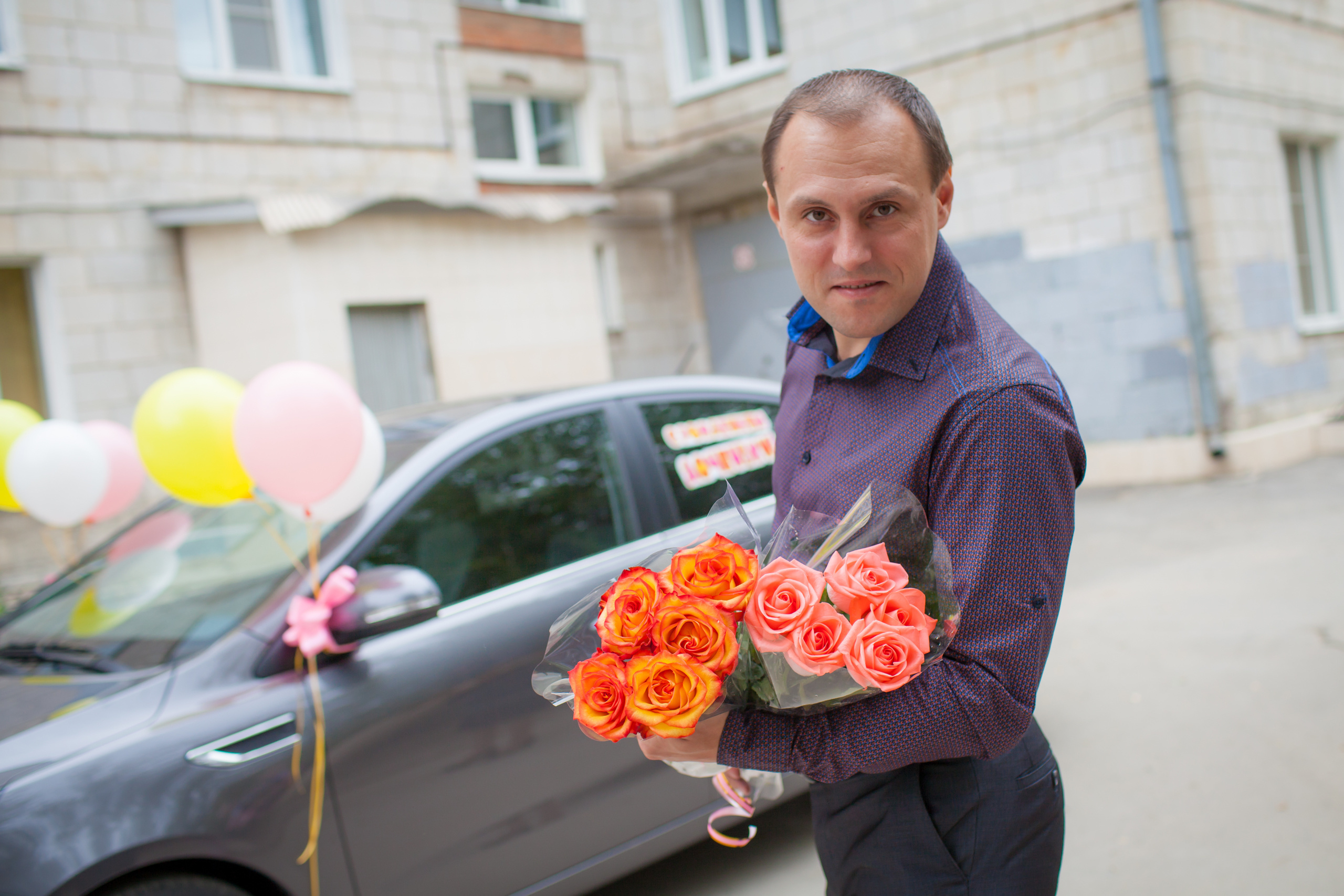 Детский и семейный фотограф -Антон Тюрин. Съемка детских праздников, с. Свадебный и семейный фотограф в Волжском Антон Тюрин